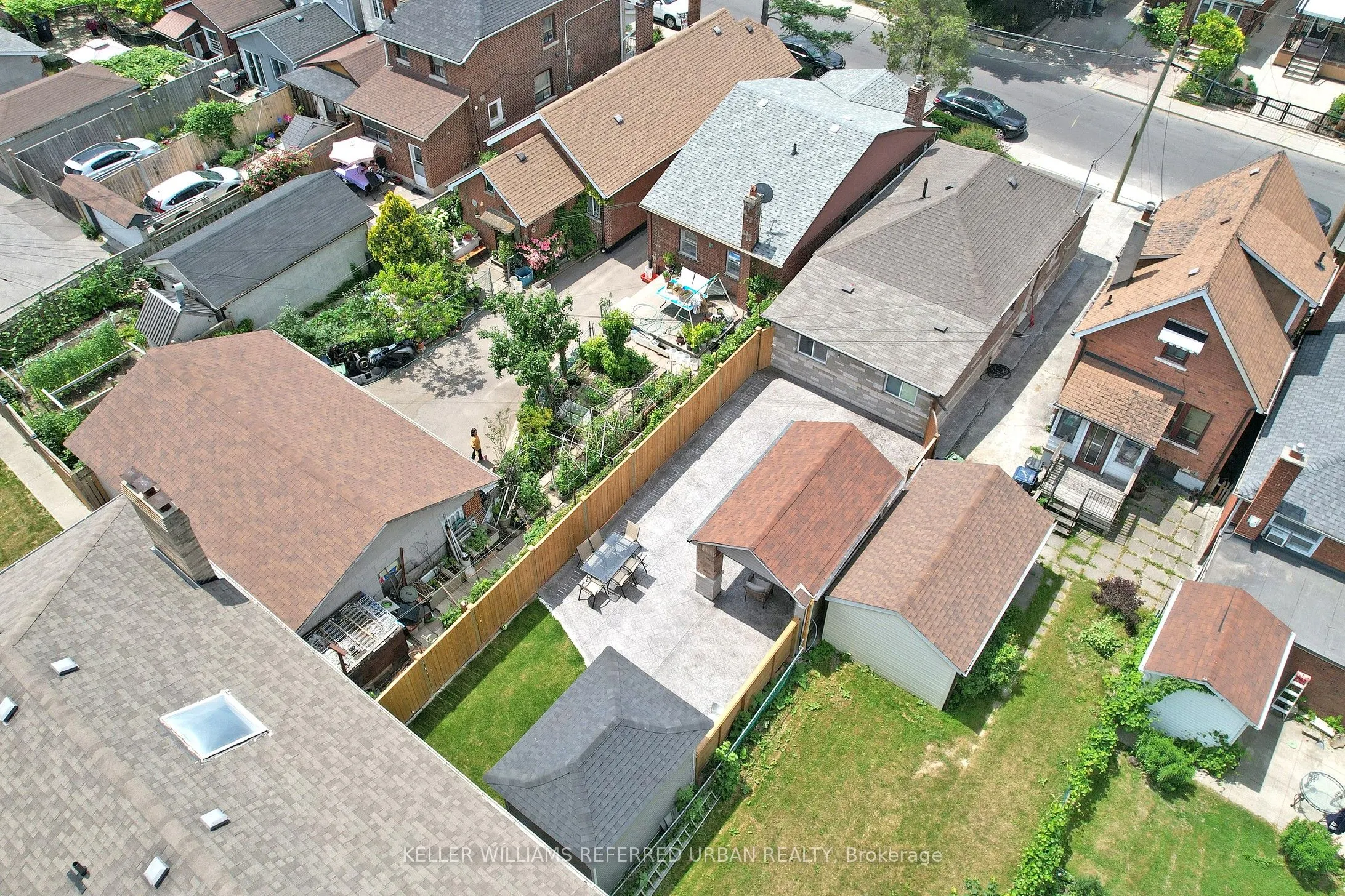 19 Bicknell Avenue
