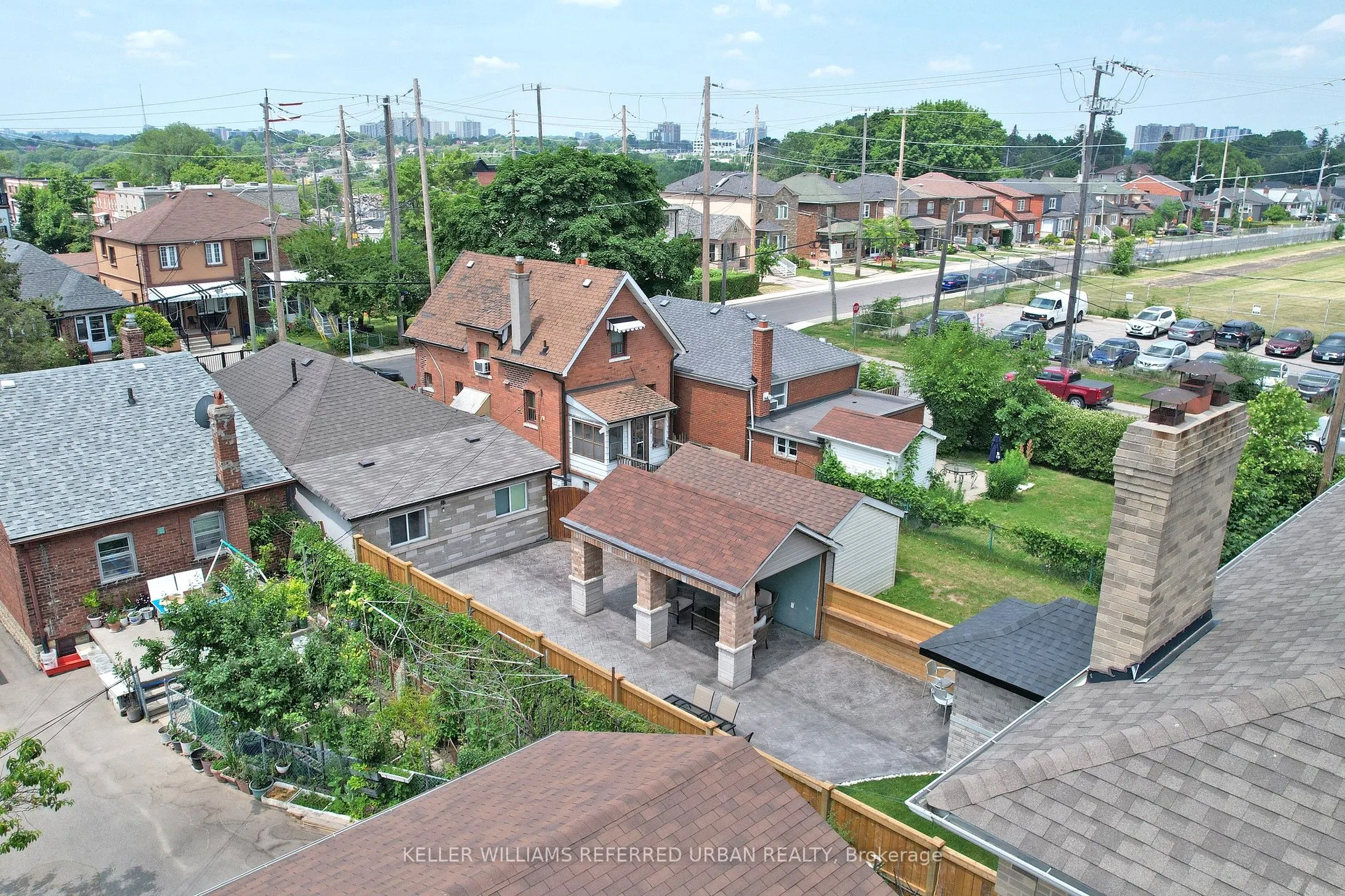 19 Bicknell Avenue