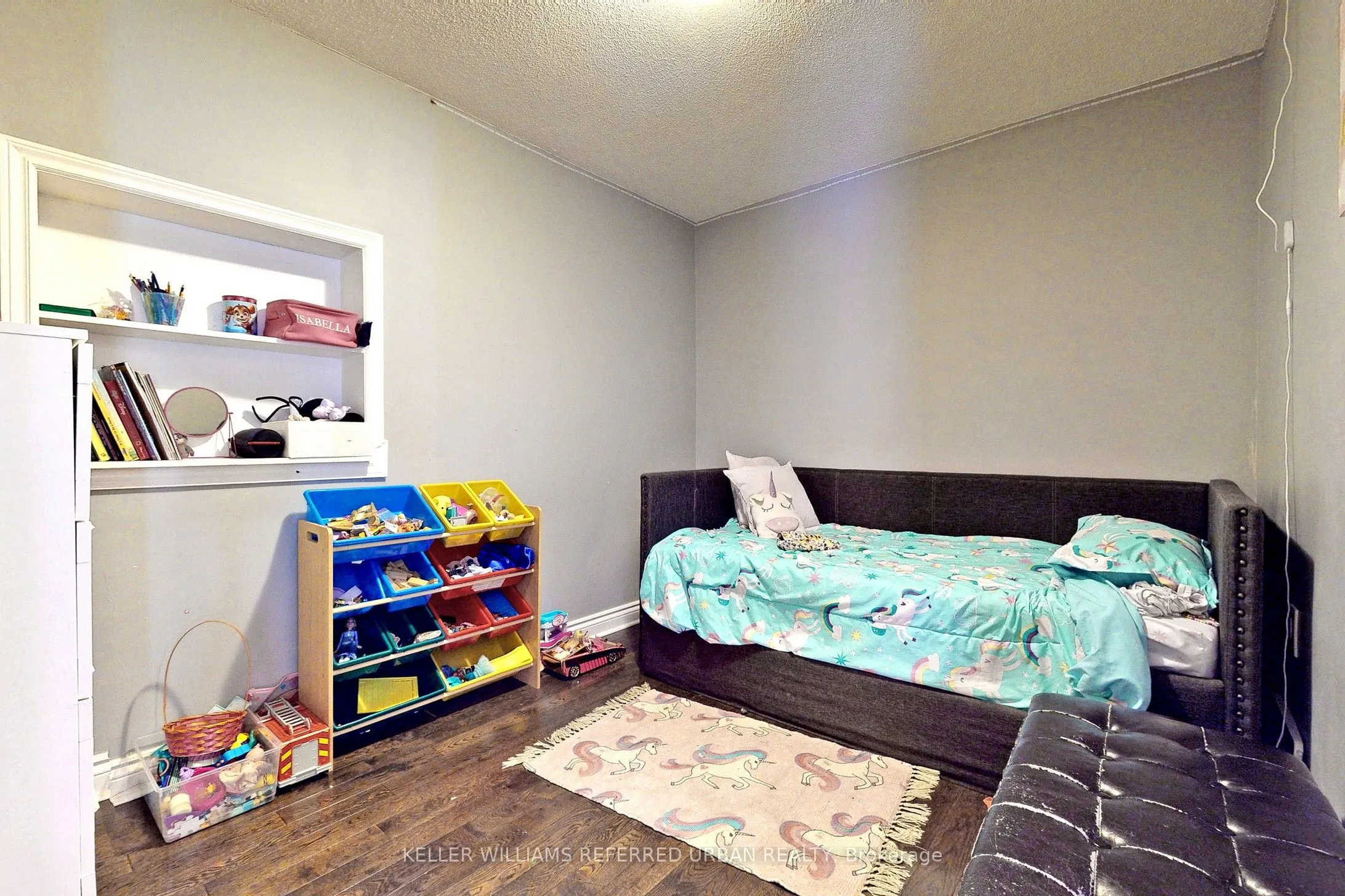 19 Bicknell Avenue