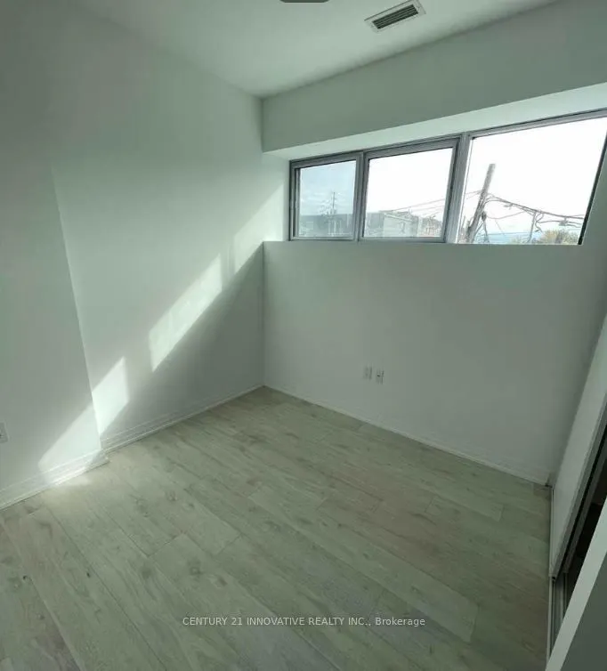 408 Browns Line, #109