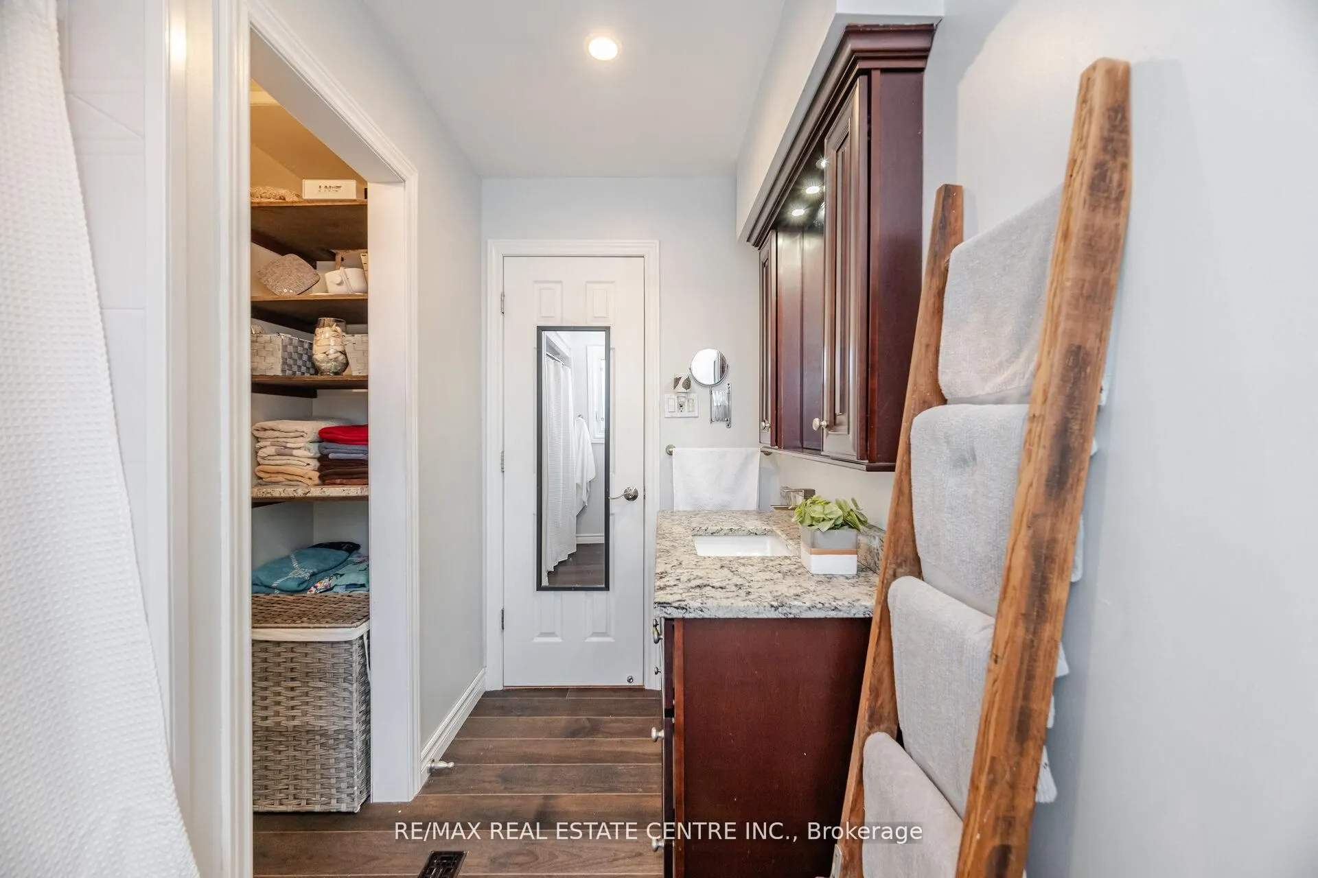 3017 Glace Bay Road