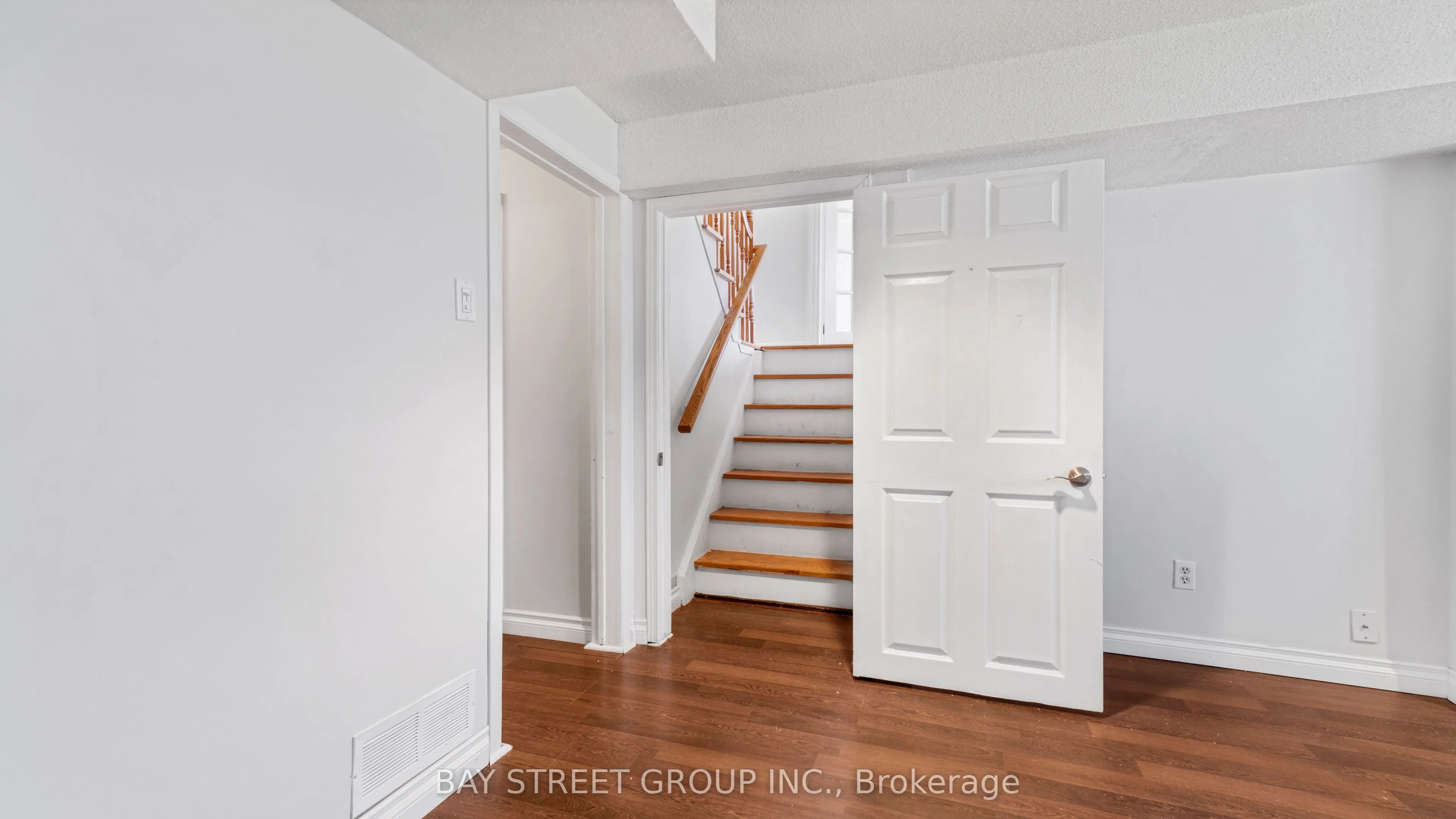 332 Melores Drive