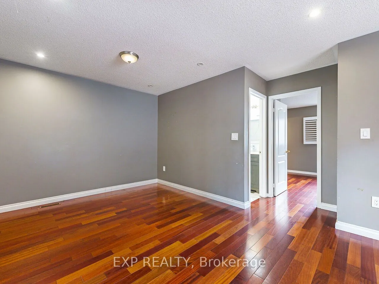 81 Triple Crown Avenue