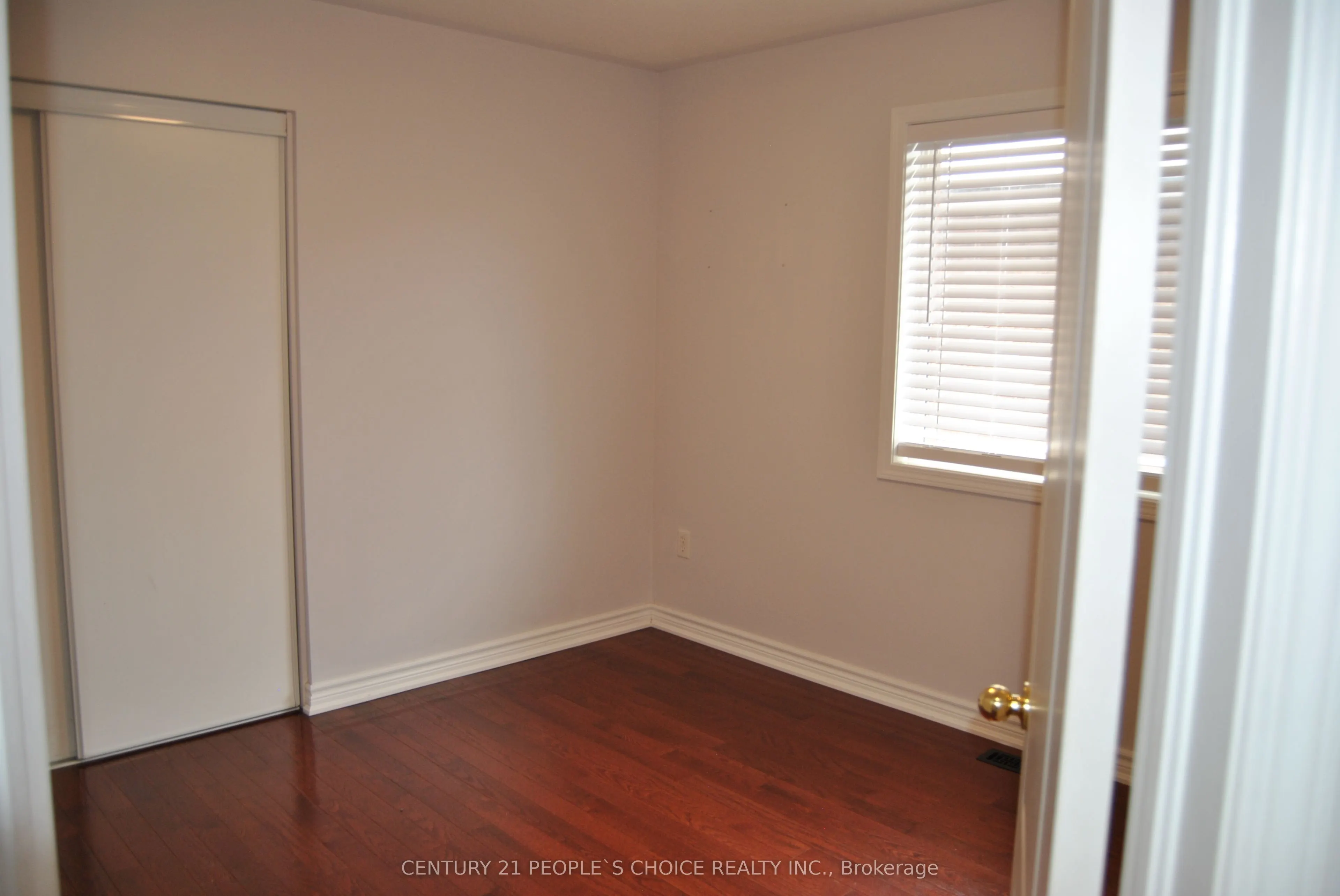 1248 Prestonwood Crescent
