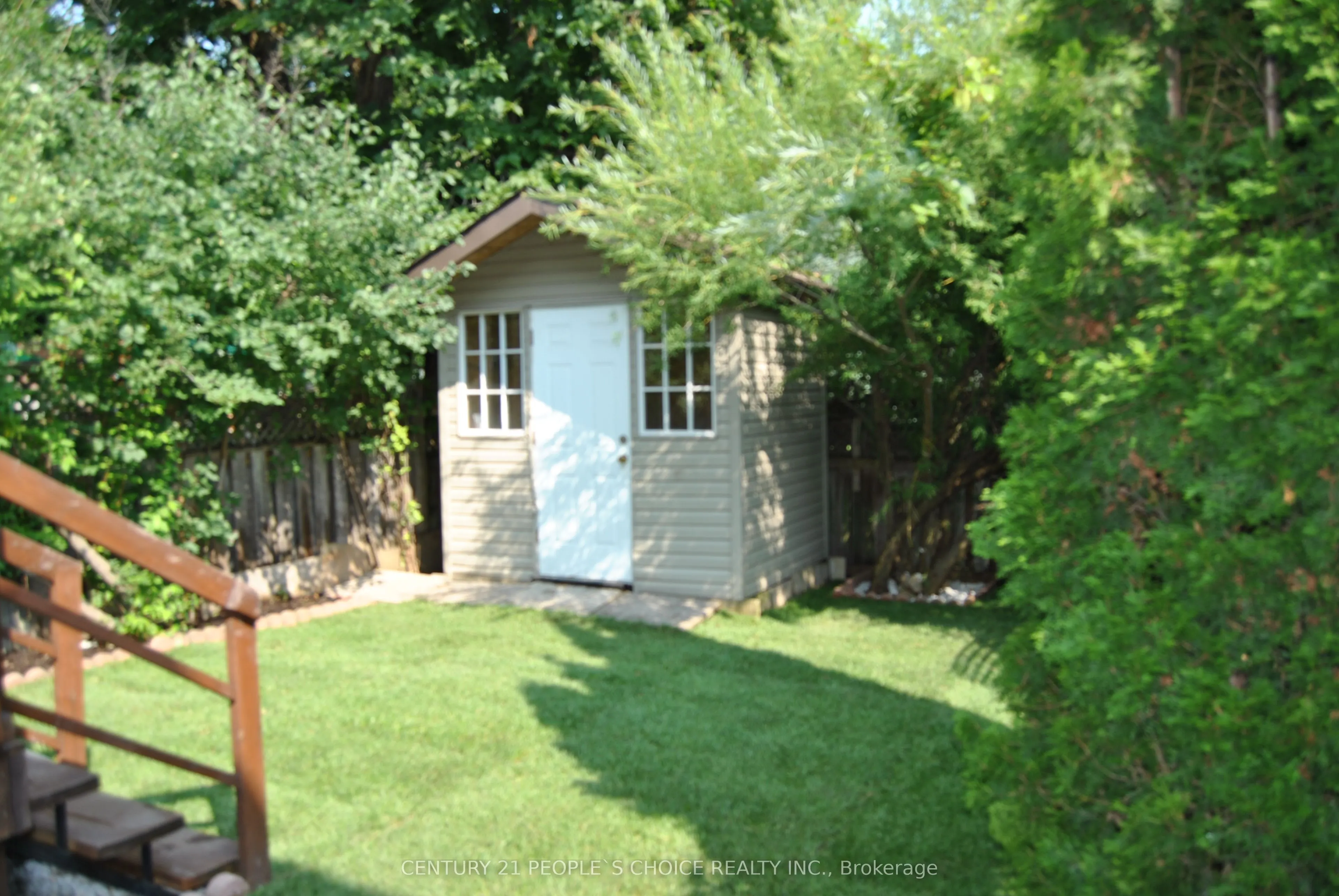 1248 Prestonwood Crescent