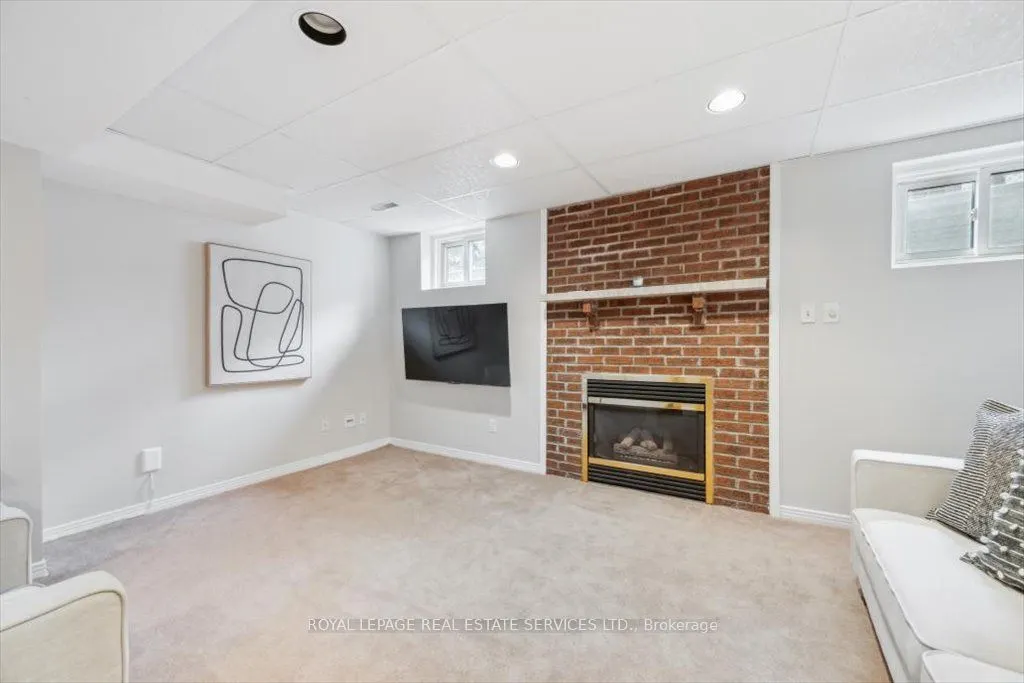 455 Parklane Road