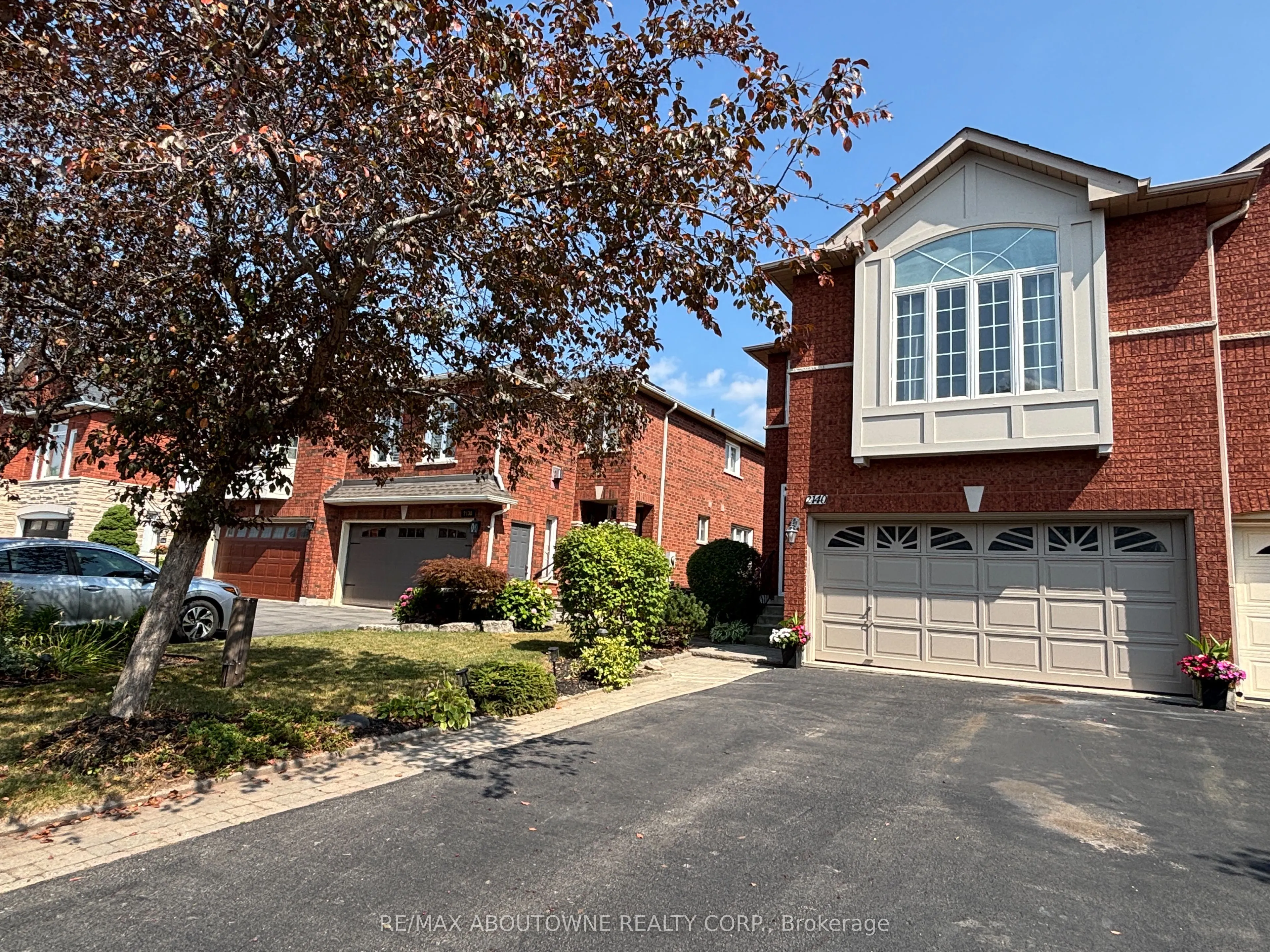 2140 GLENHAMPTON Road