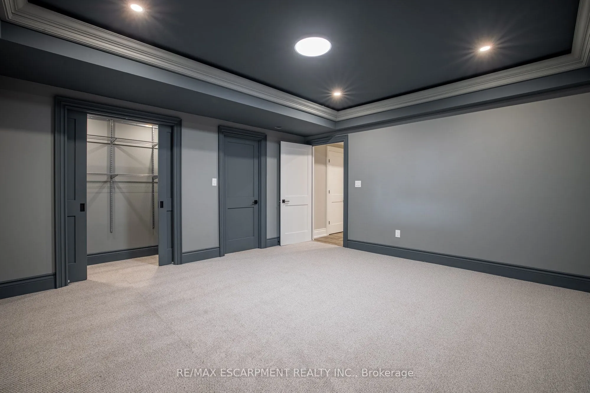 31 Bayside Court