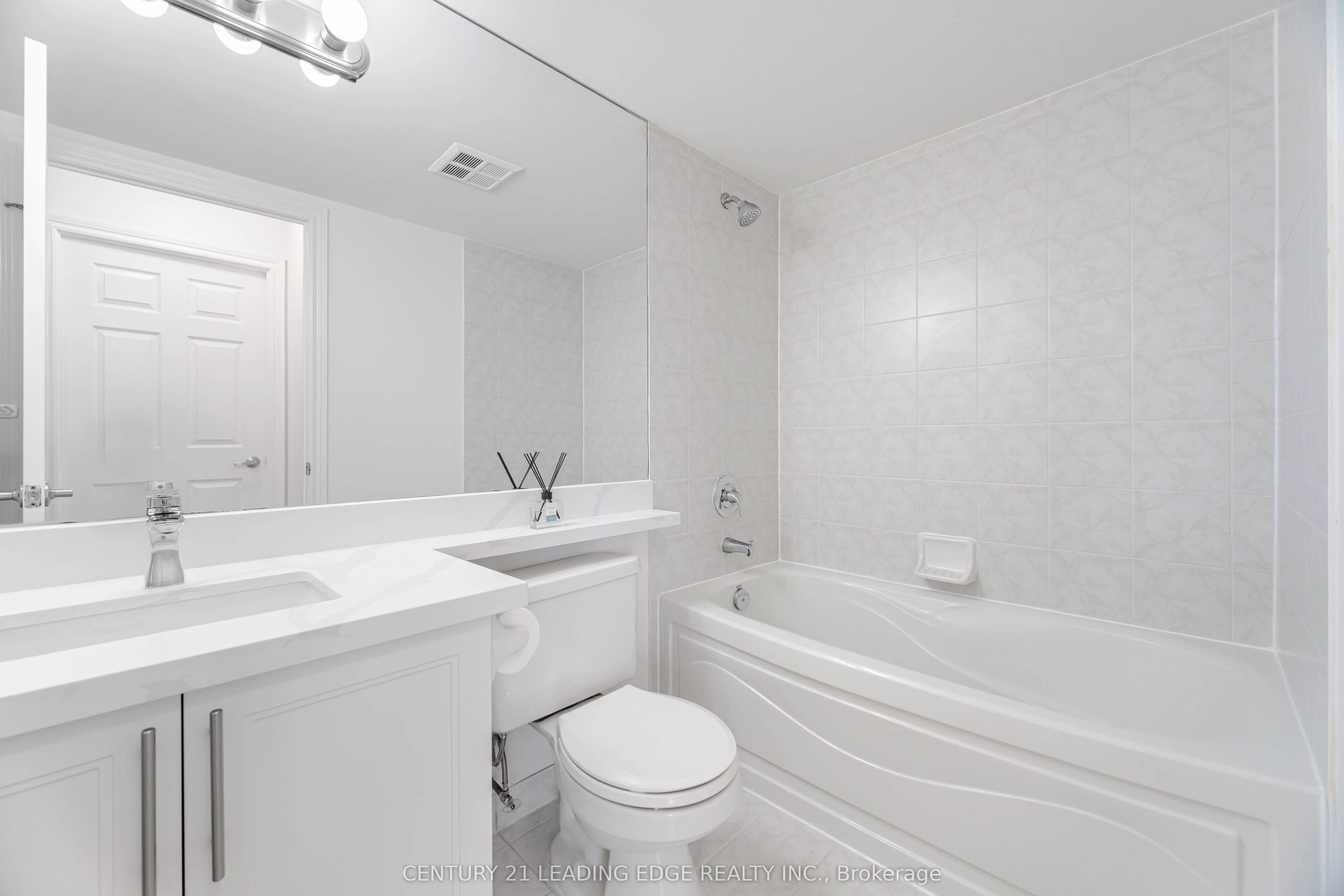 3880 Duke Of York Boulevard, #1609