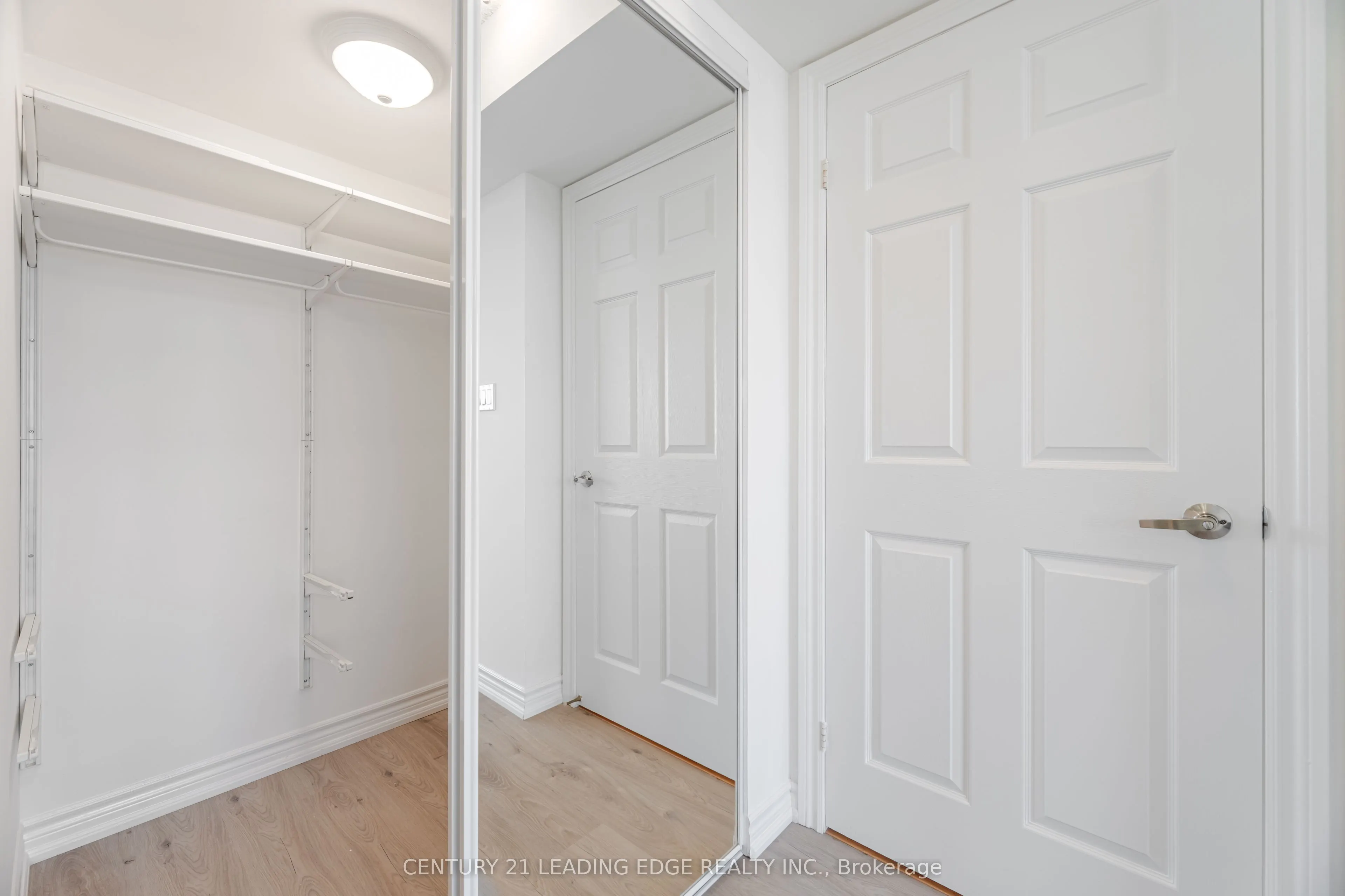 3880 Duke Of York Boulevard, #1609