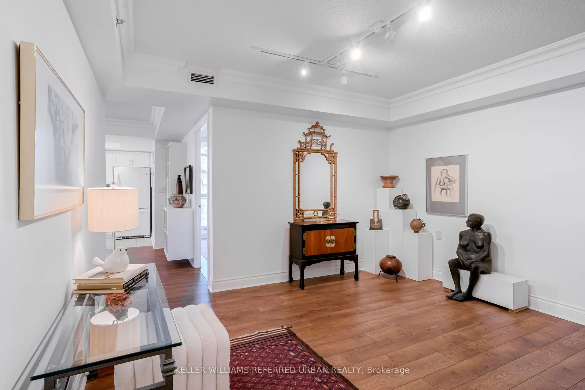 3 Marine Parade Drive, #902