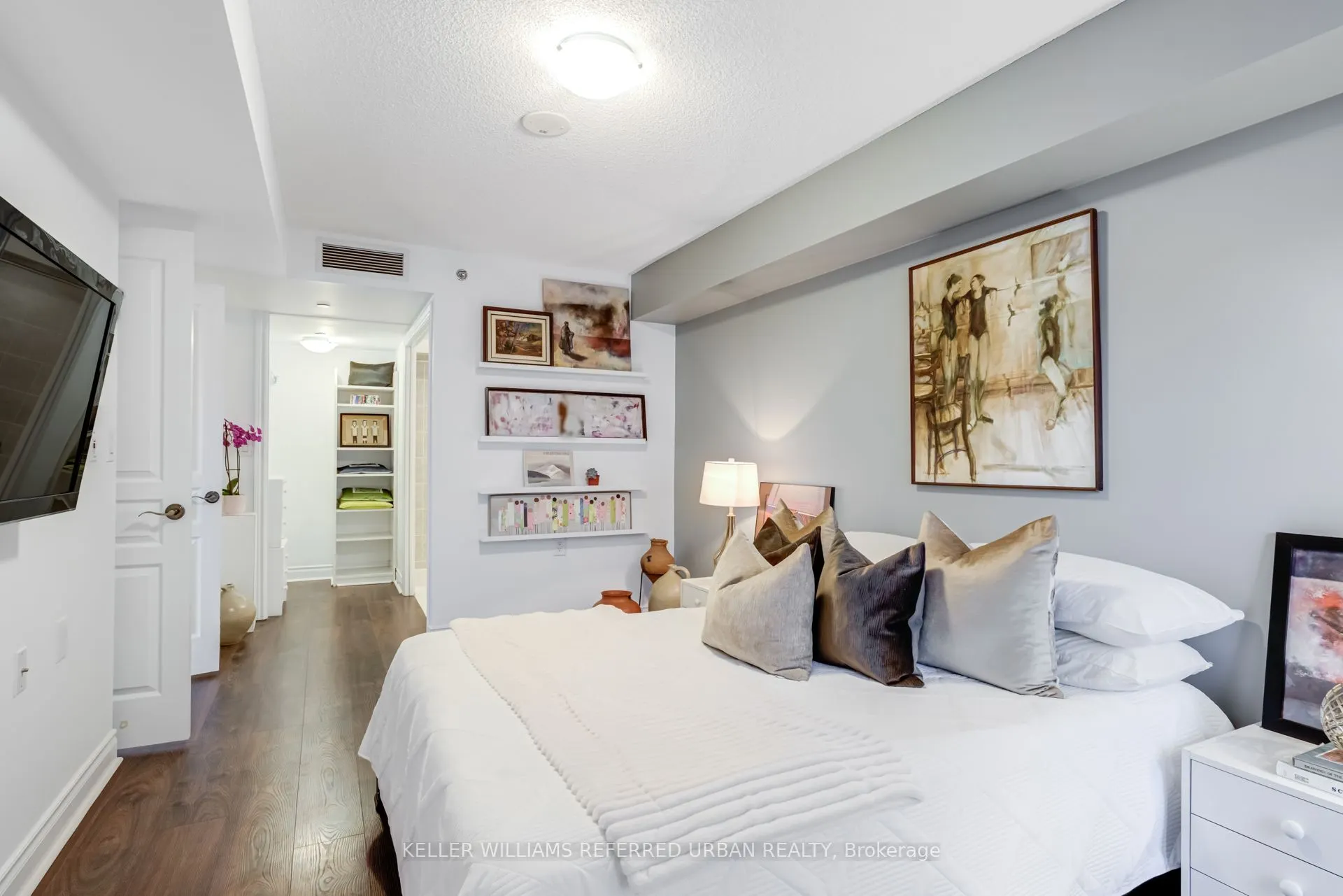 3 Marine Parade Drive, #902