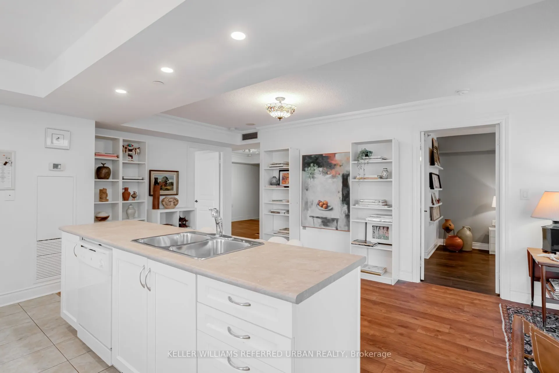 3 Marine Parade Drive, #902