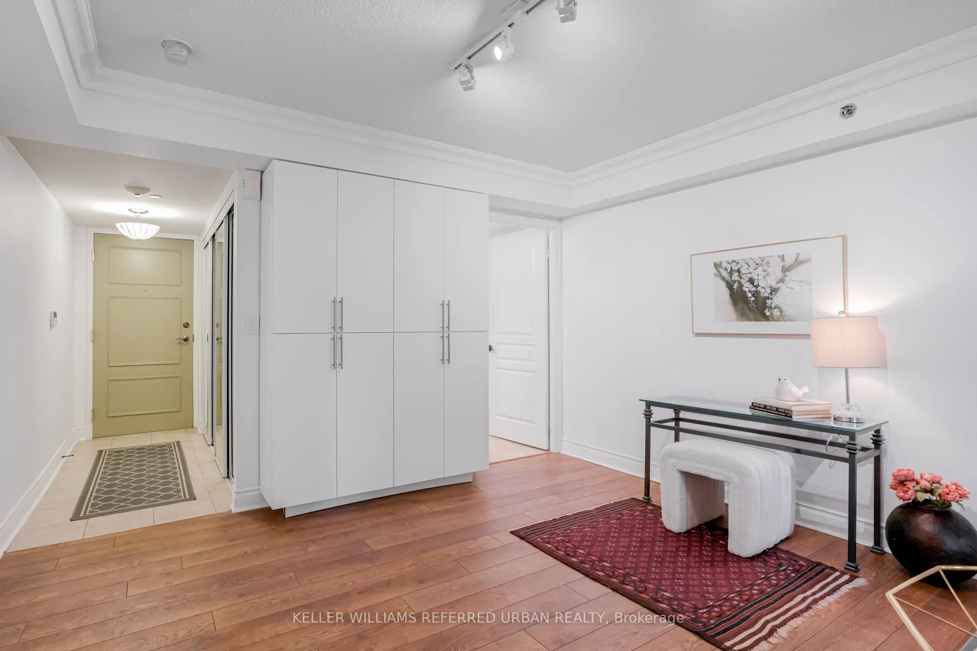 3 Marine Parade Drive, #902