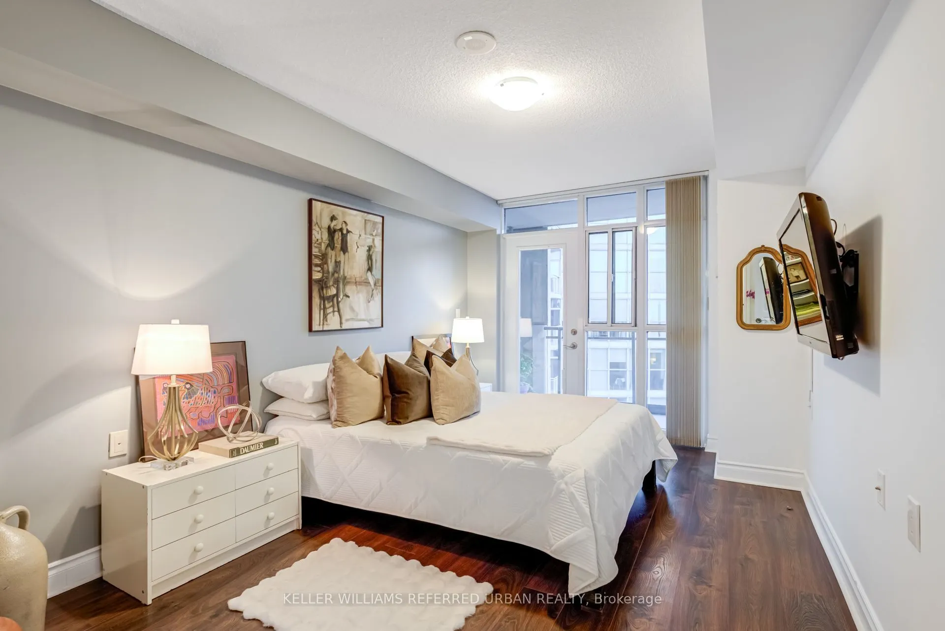 3 Marine Parade Drive, #902
