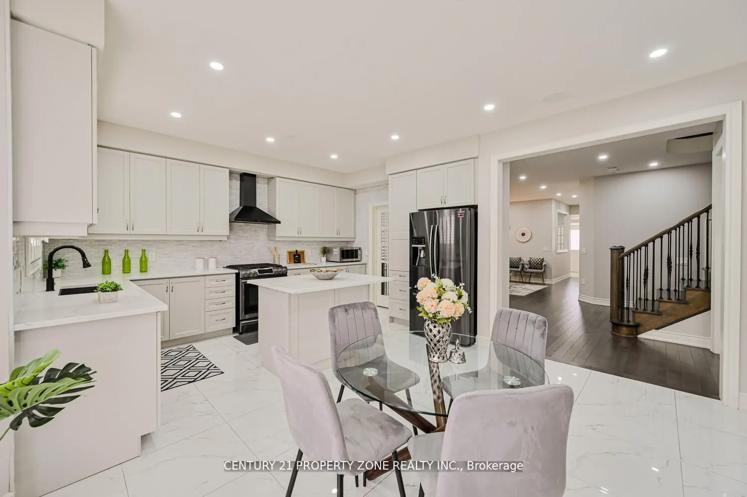 1544 Leger Way