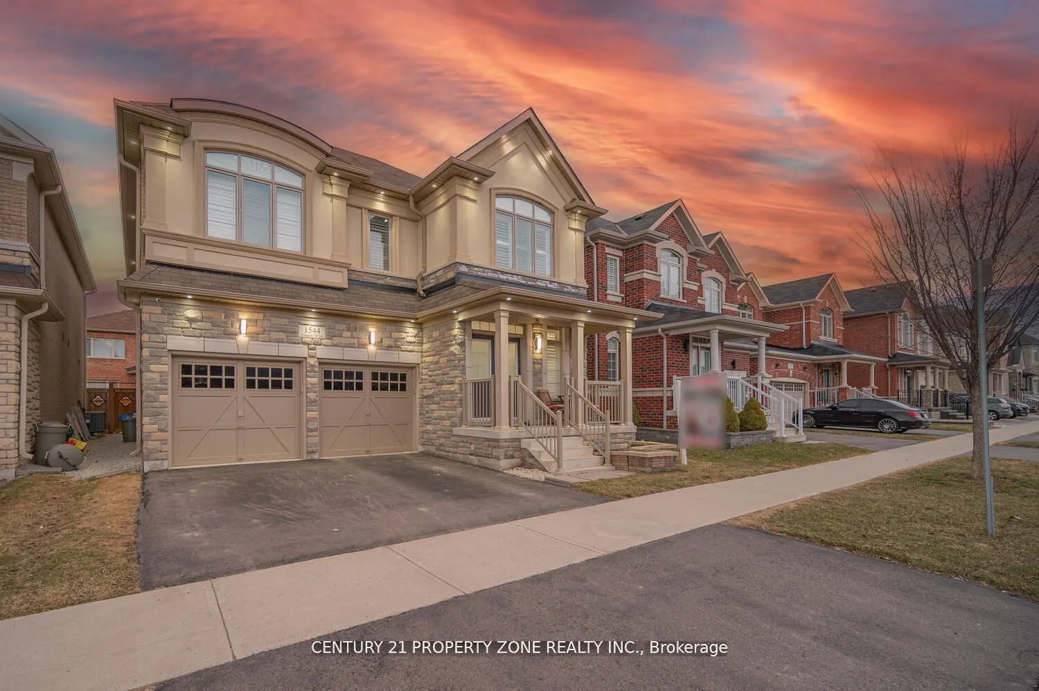 1544 Leger Way