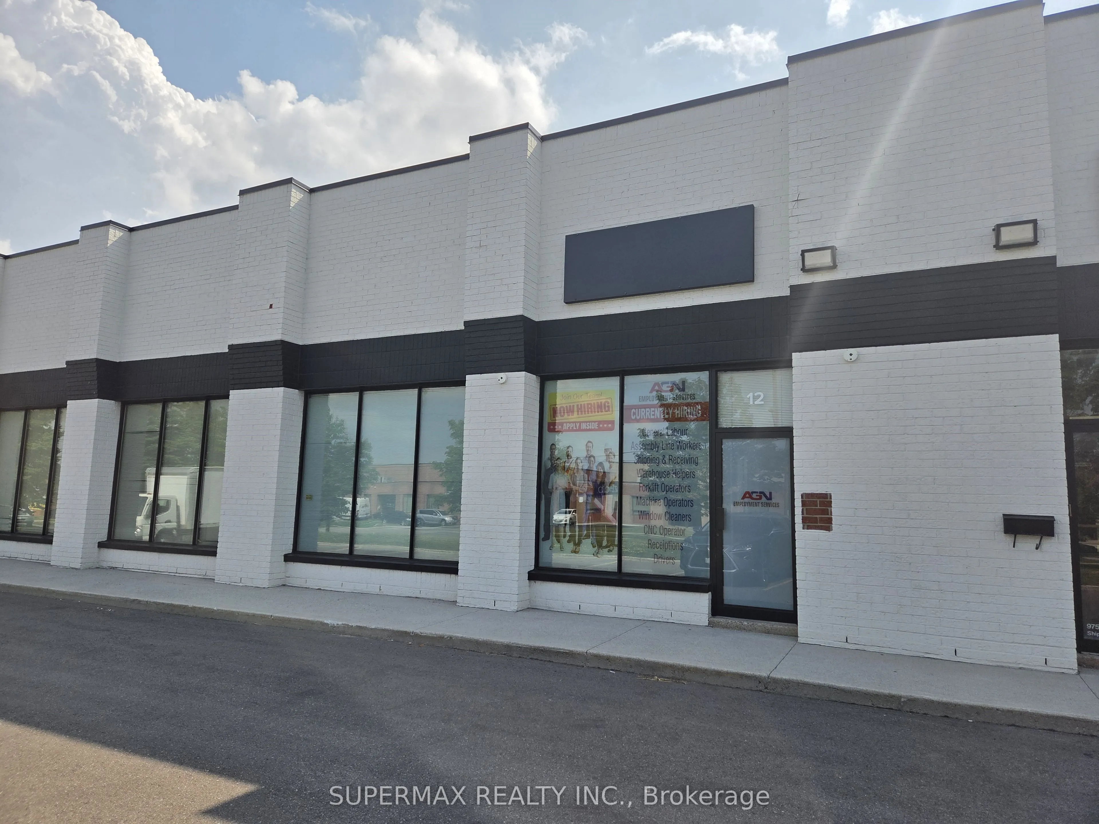 975 Midway Boulevard, #12