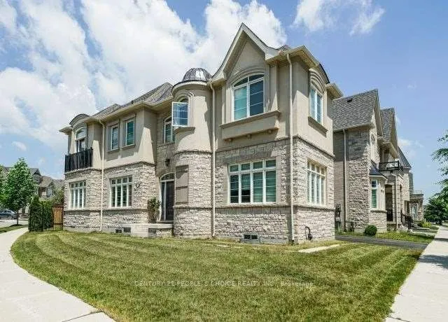 3227 Kingsholm Drive