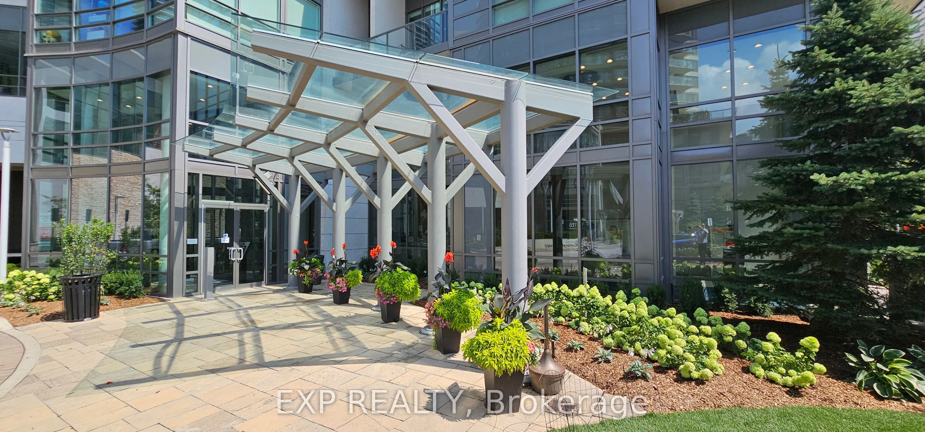 2240 Lakeshore Boulevard W, #1204