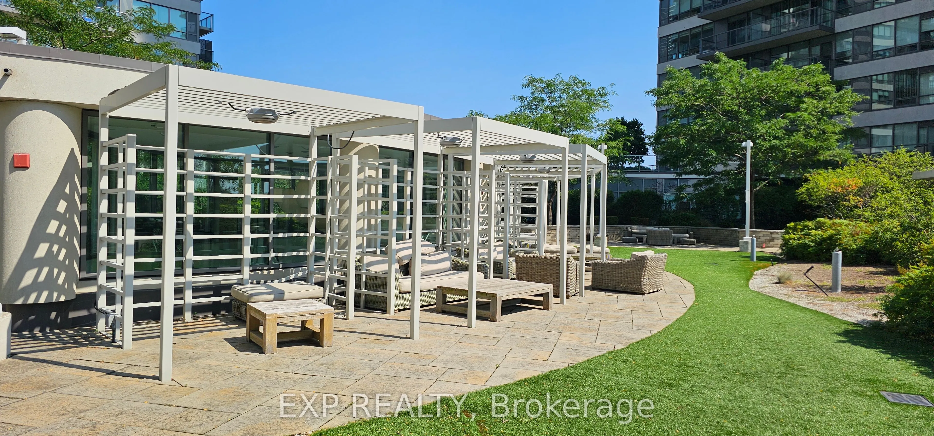 2240 Lakeshore Boulevard W, #1204