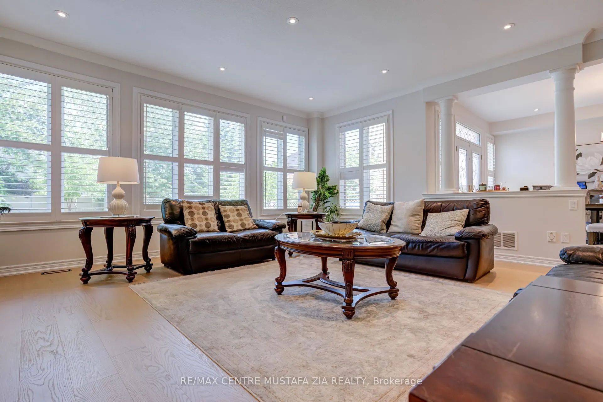 2522 Lyndhurst Drive