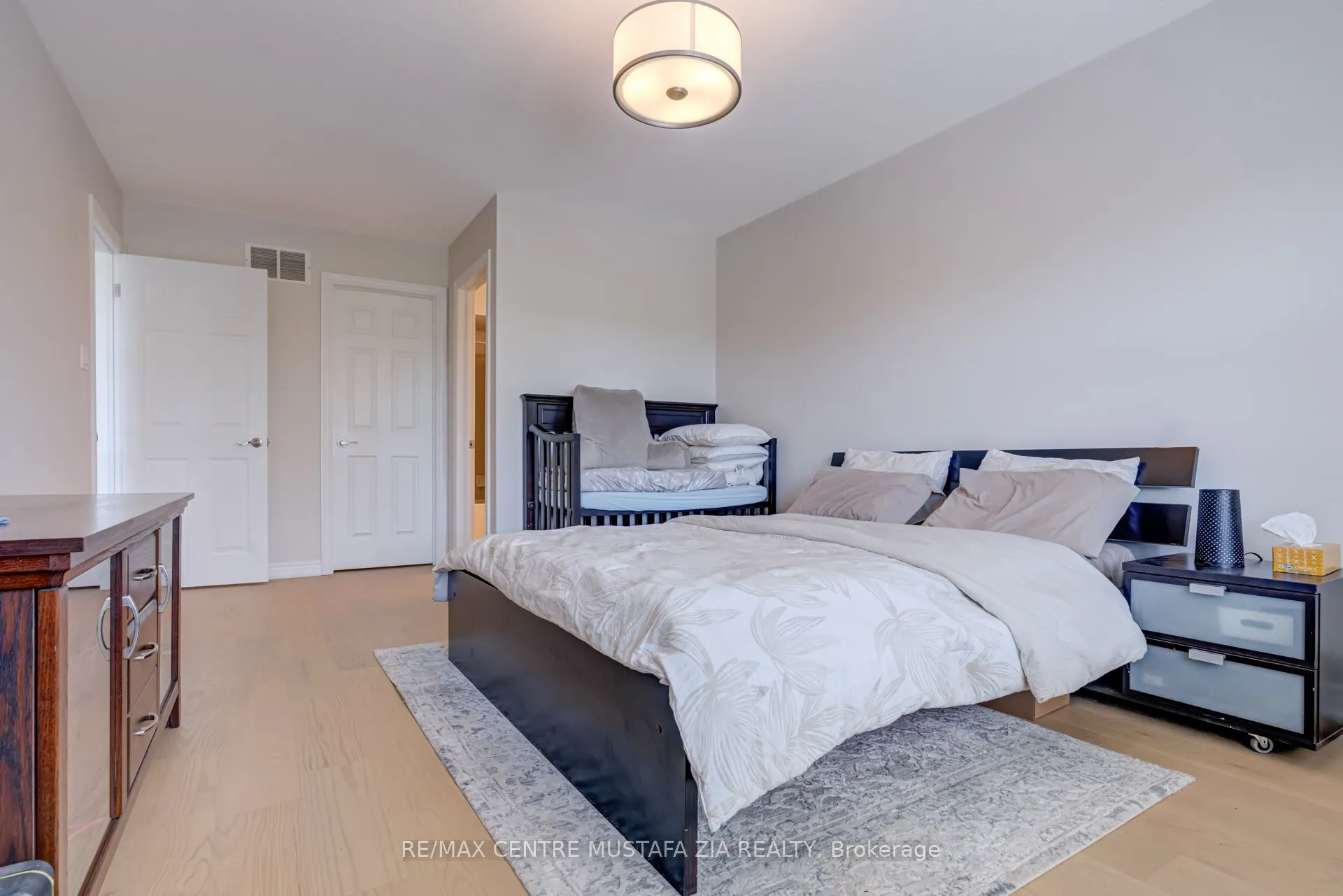 2522 Lyndhurst Drive