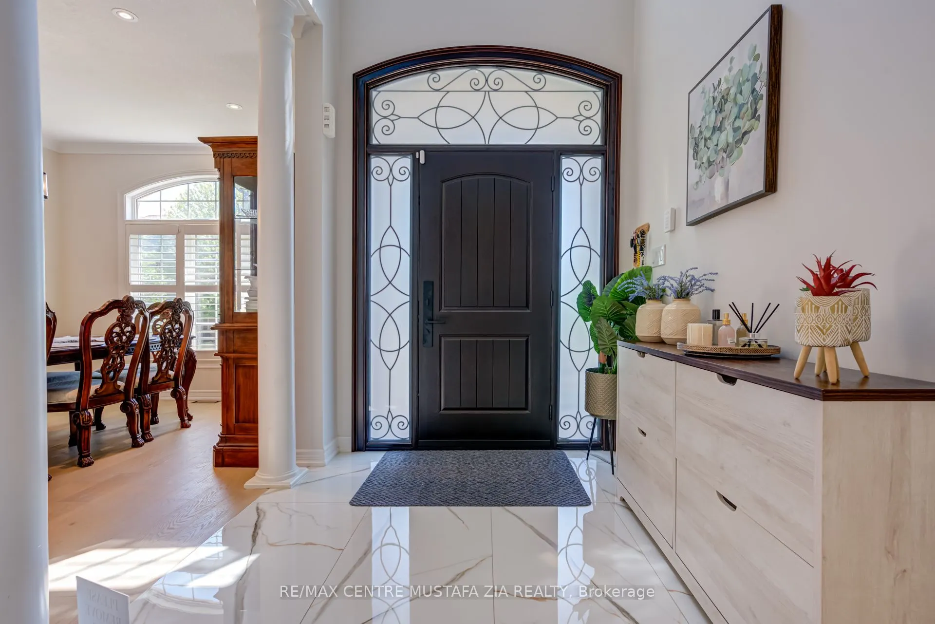 2522 Lyndhurst Drive