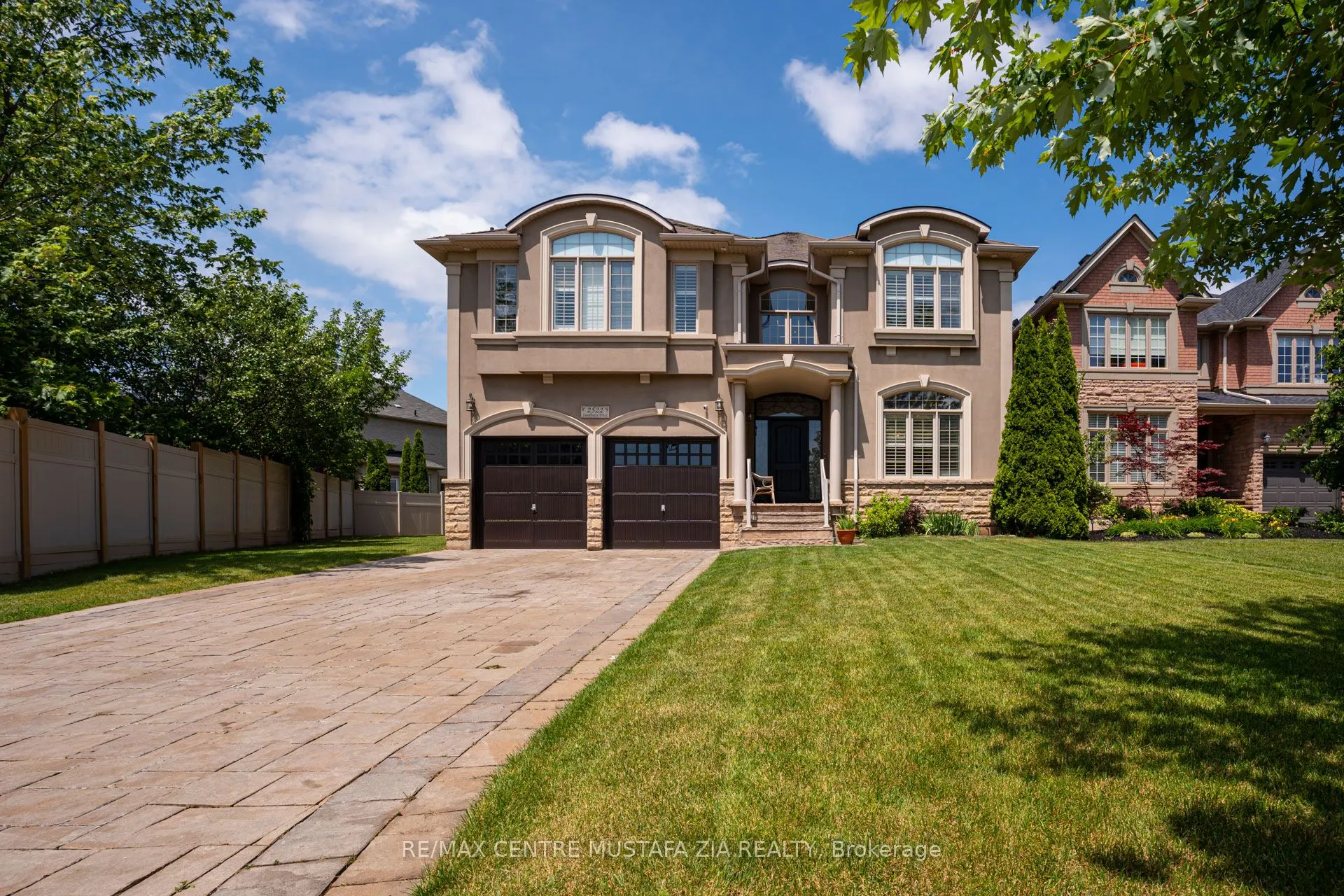 2522 Lyndhurst Drive