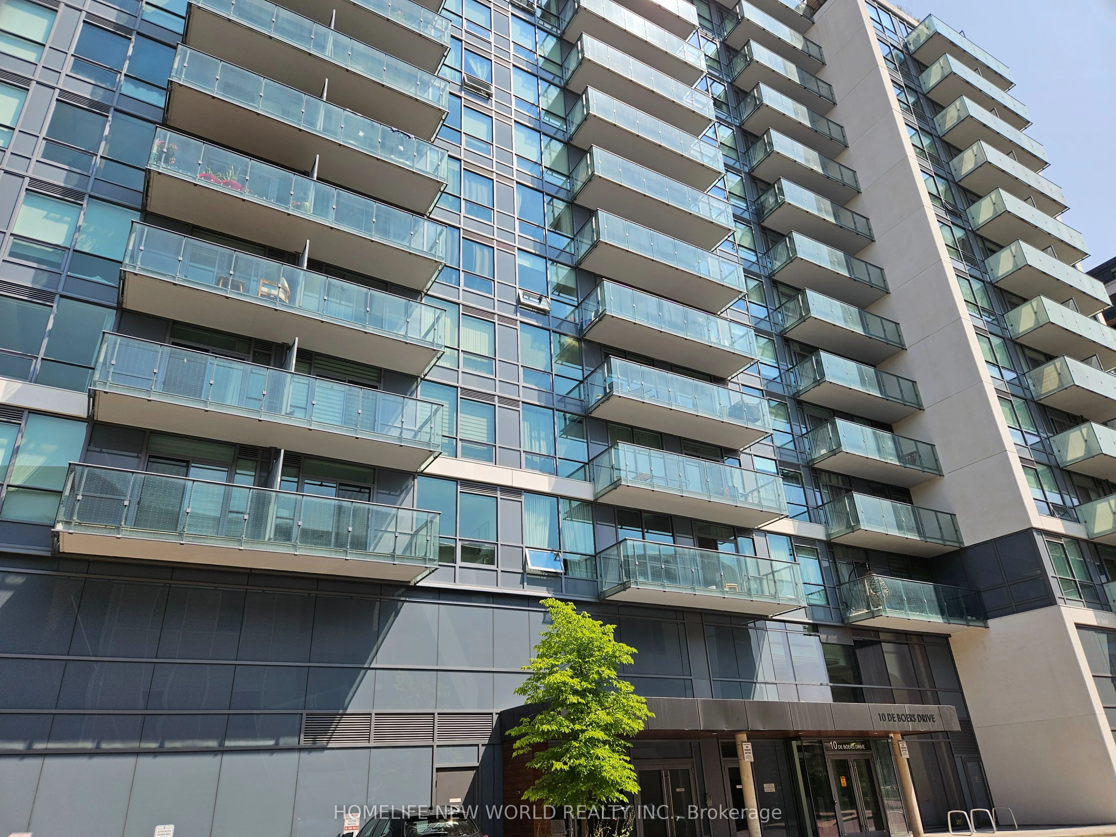 10 De Boers Drive, #1312