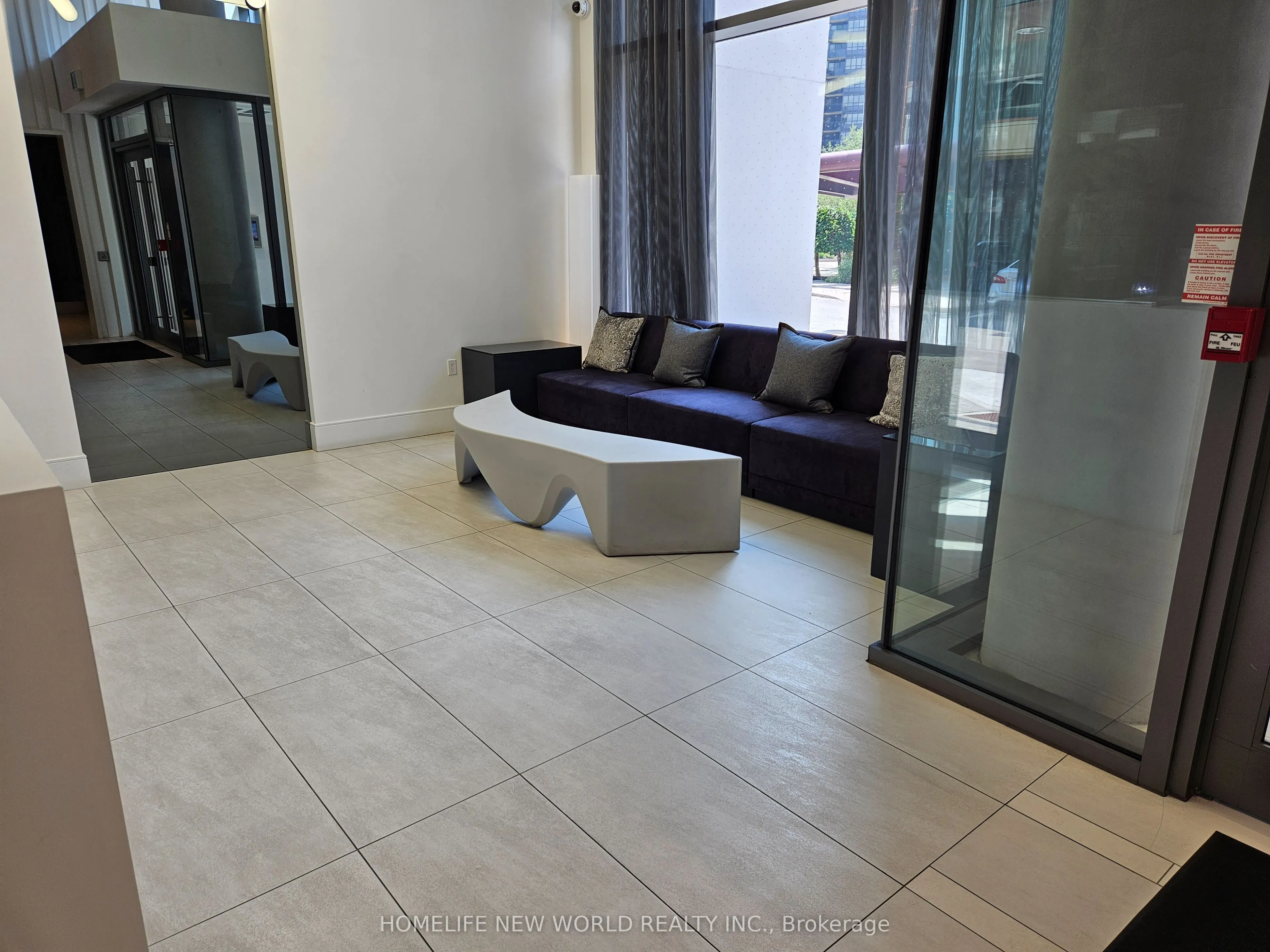 10 De Boers Drive, #1312