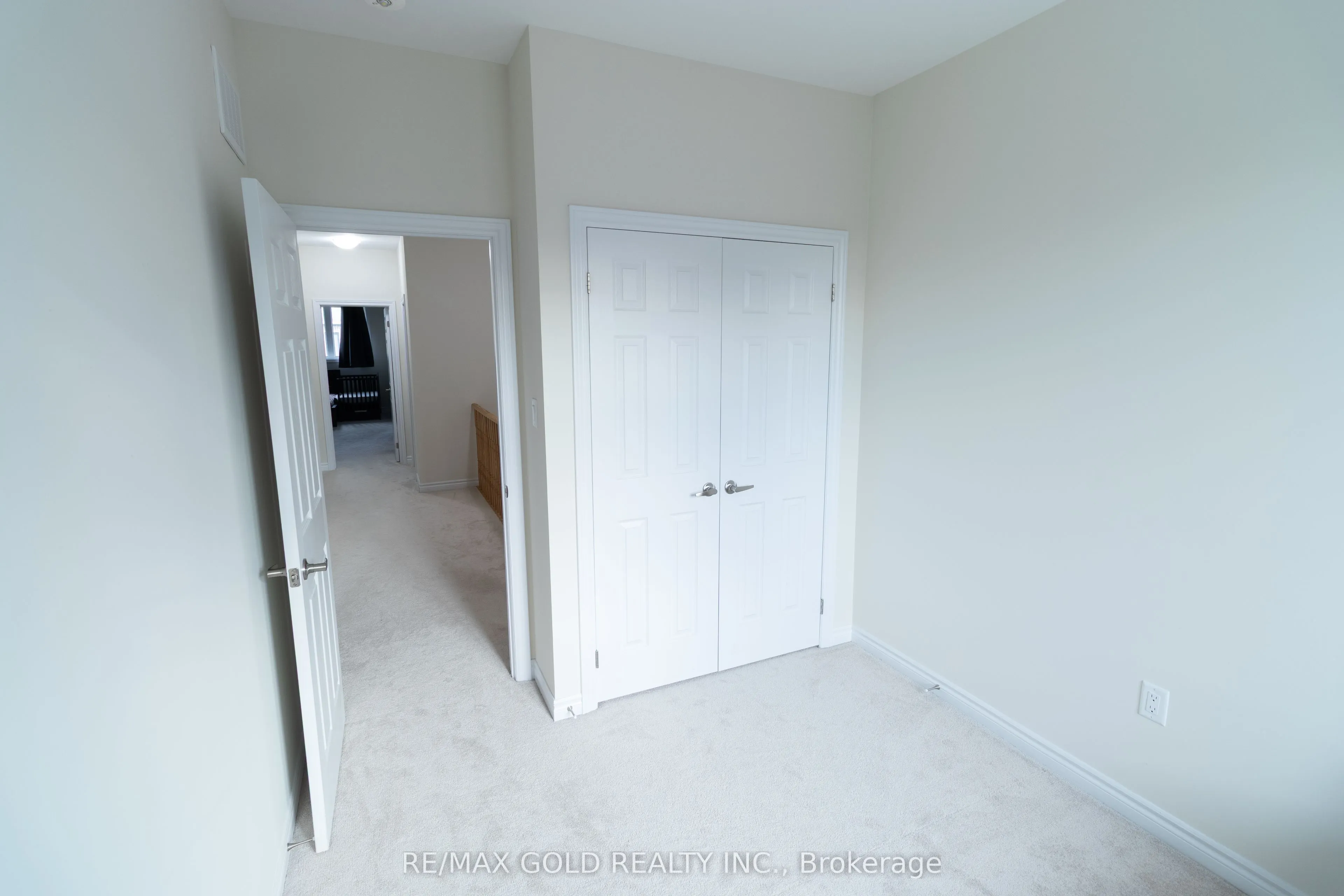 1384 National Common, #1384