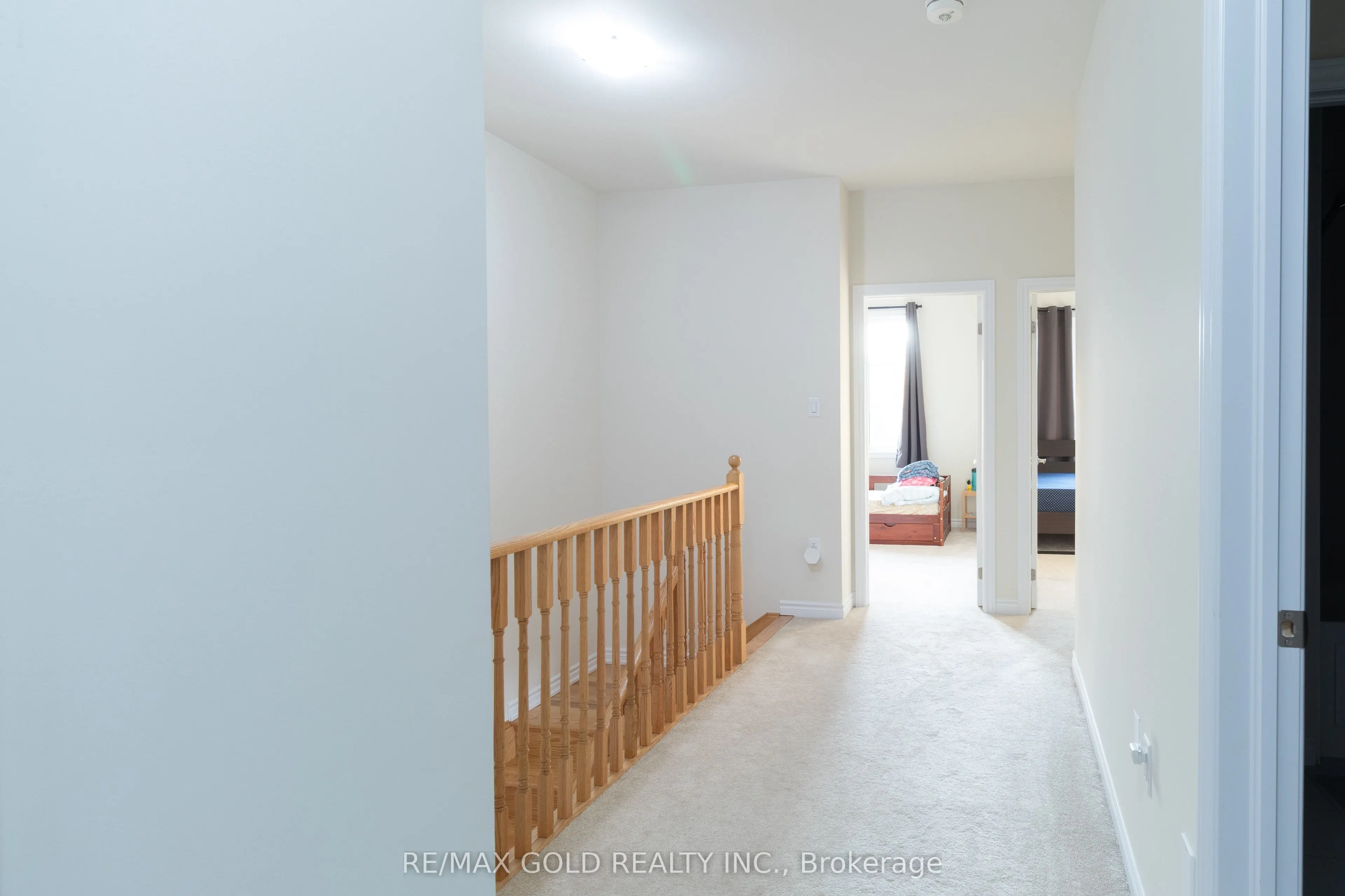 1384 National Common, #1384