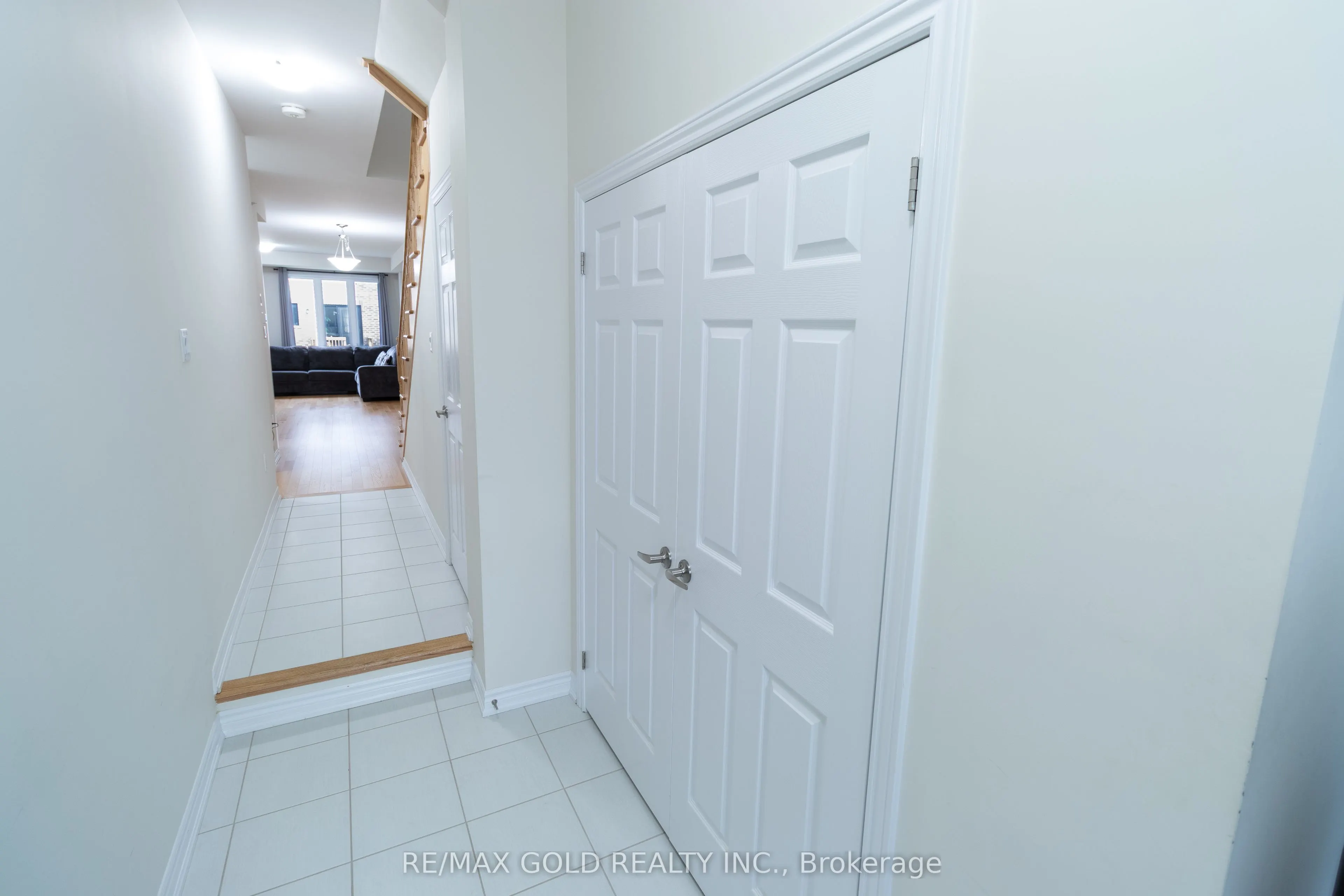 1384 National Common, #1384