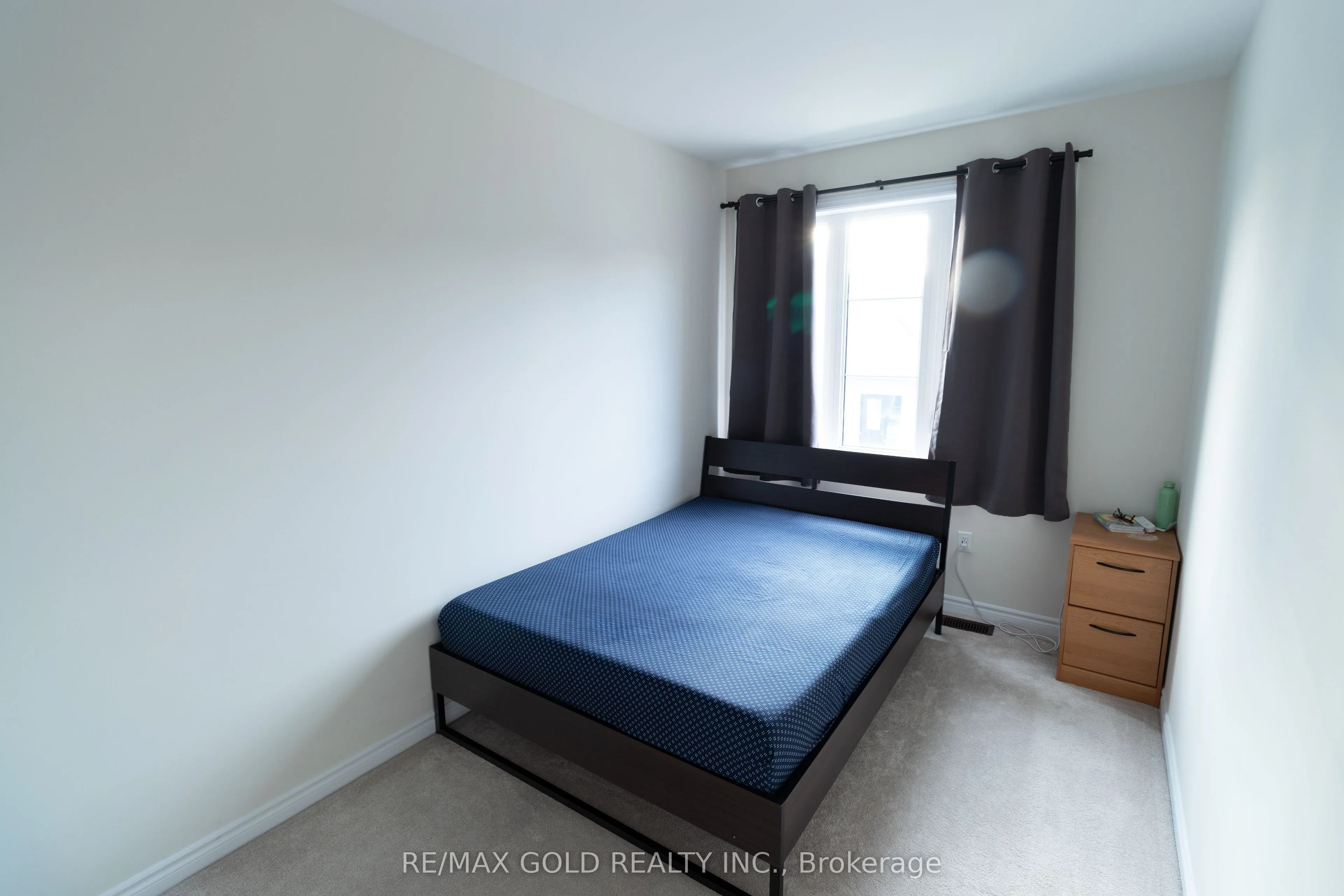 1384 National Common, #1384