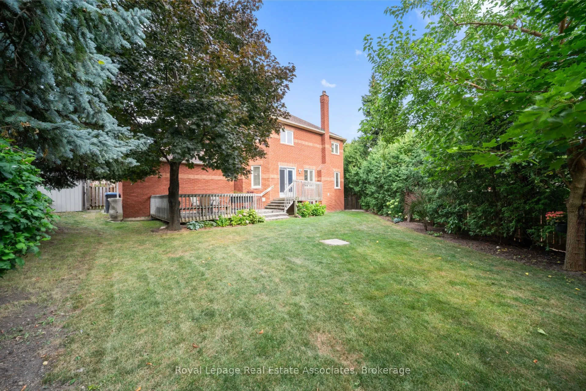 3723 Trelawny Circle