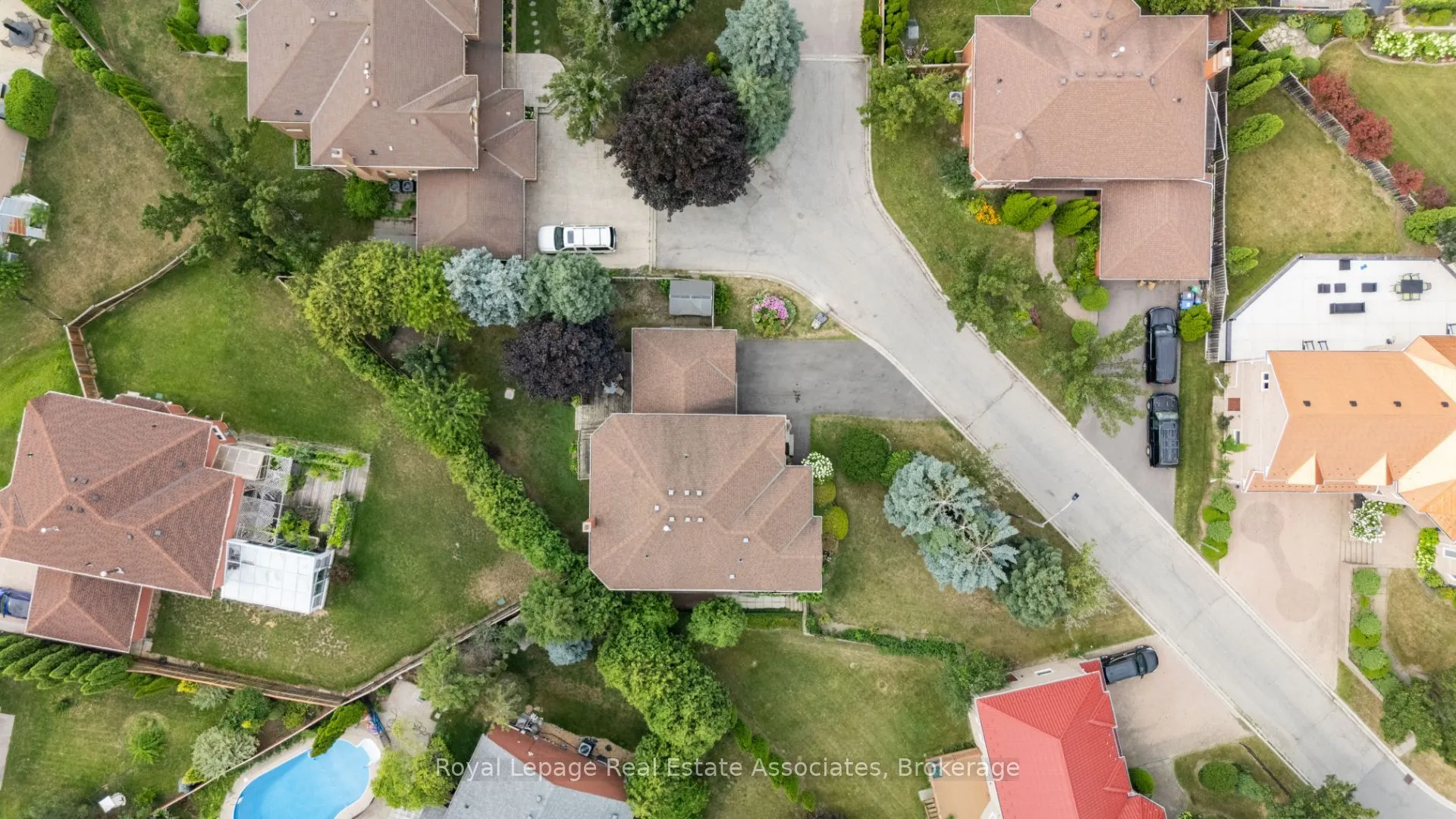3723 Trelawny Circle