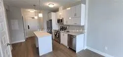 95 Dundas Street W, #211