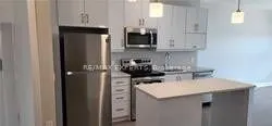 95 Dundas Street W, #211