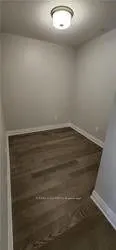 95 Dundas Street W, #211
