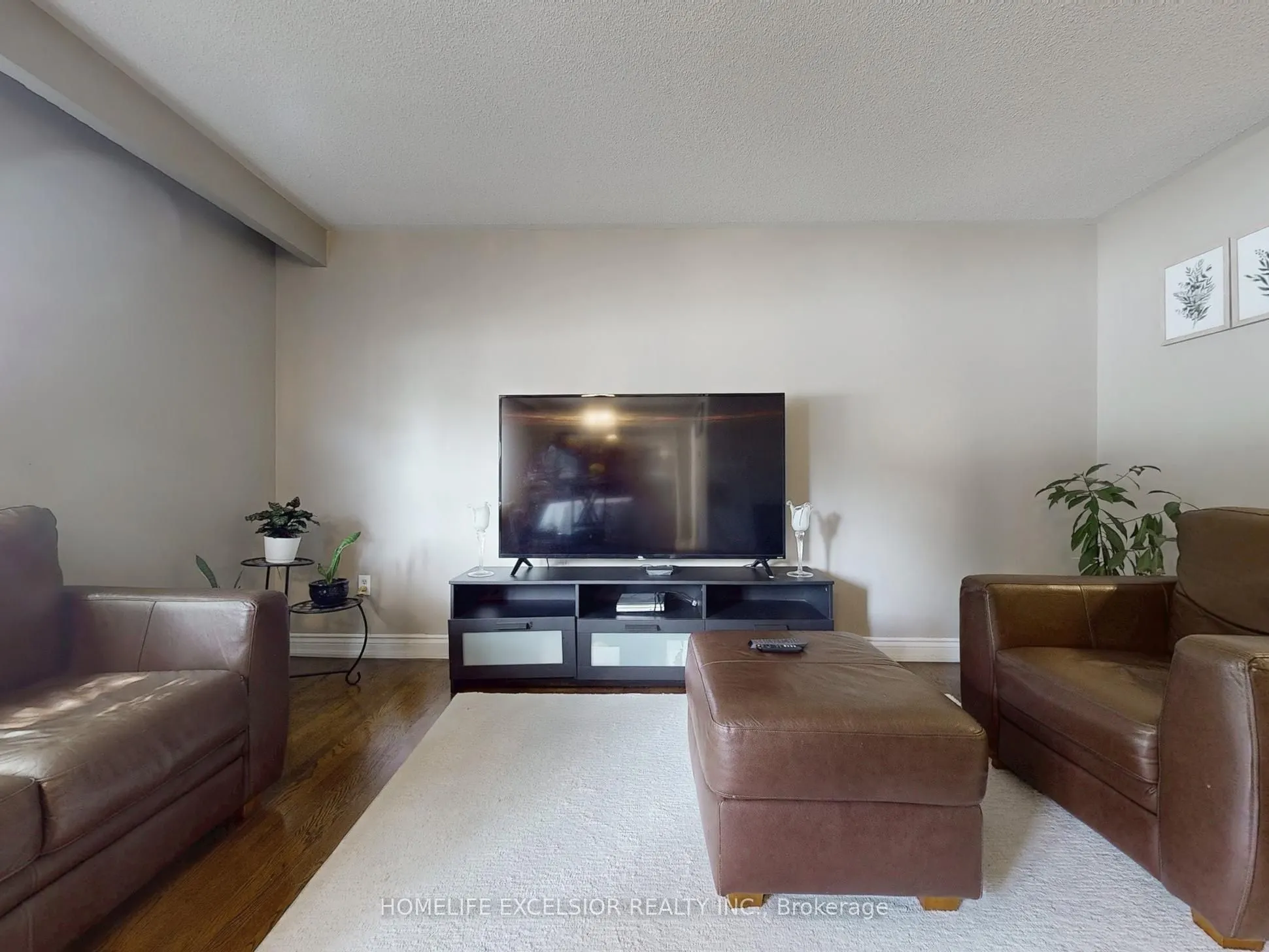 26 John Garland Boulevard