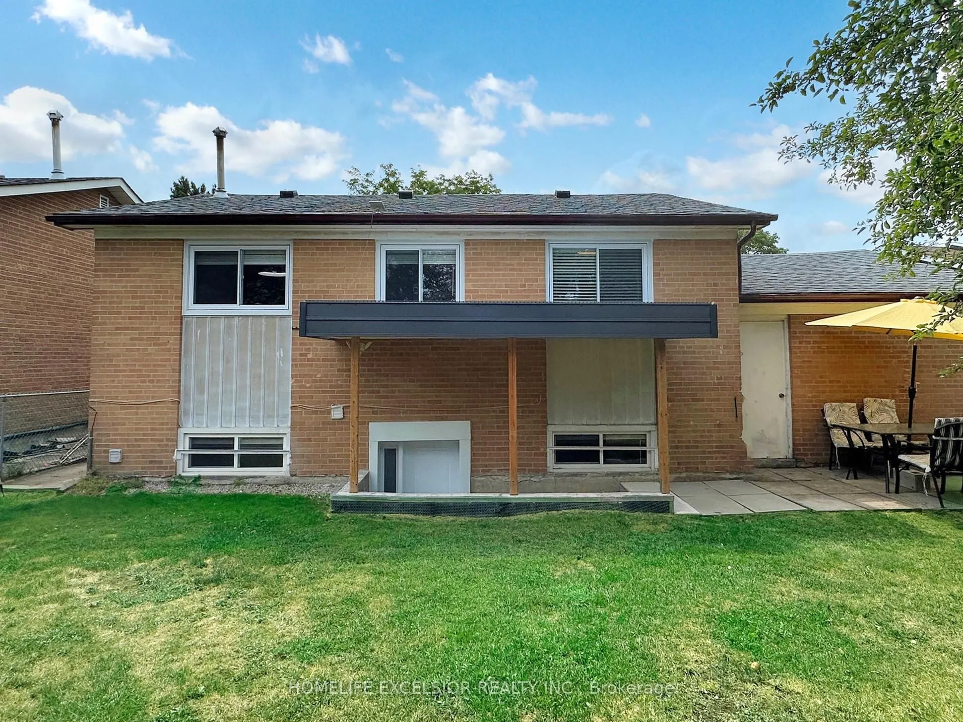 26 John Garland Boulevard