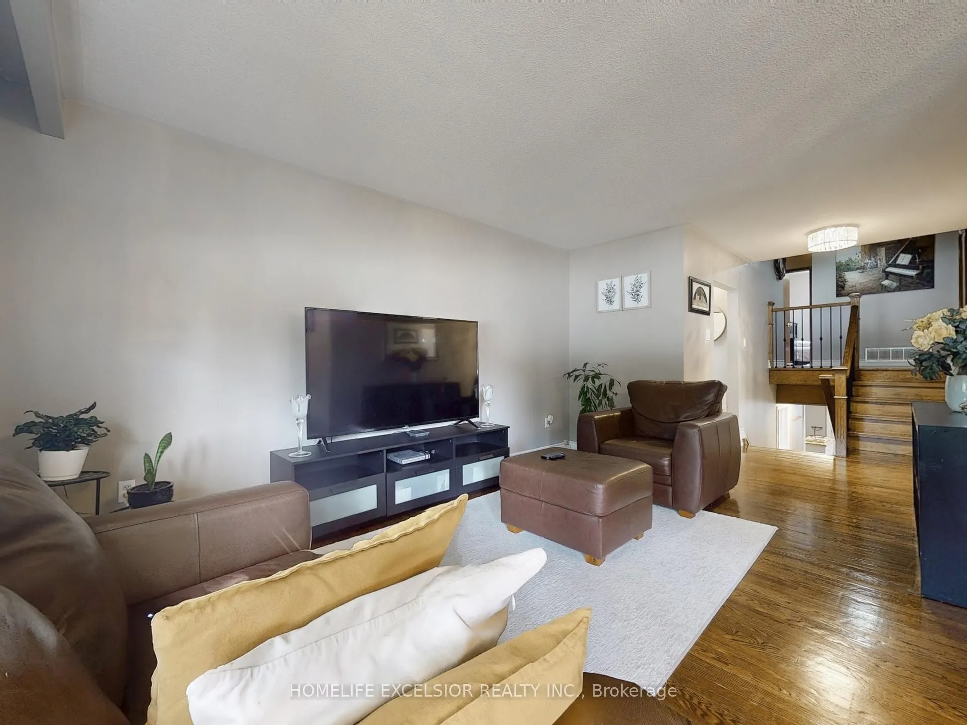 26 John Garland Boulevard
