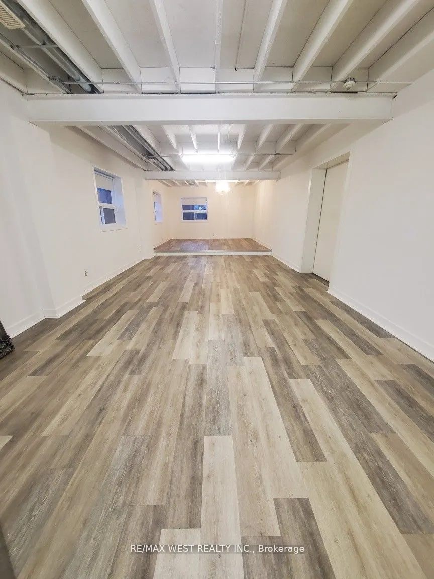 136 Sixteenth Street, #102