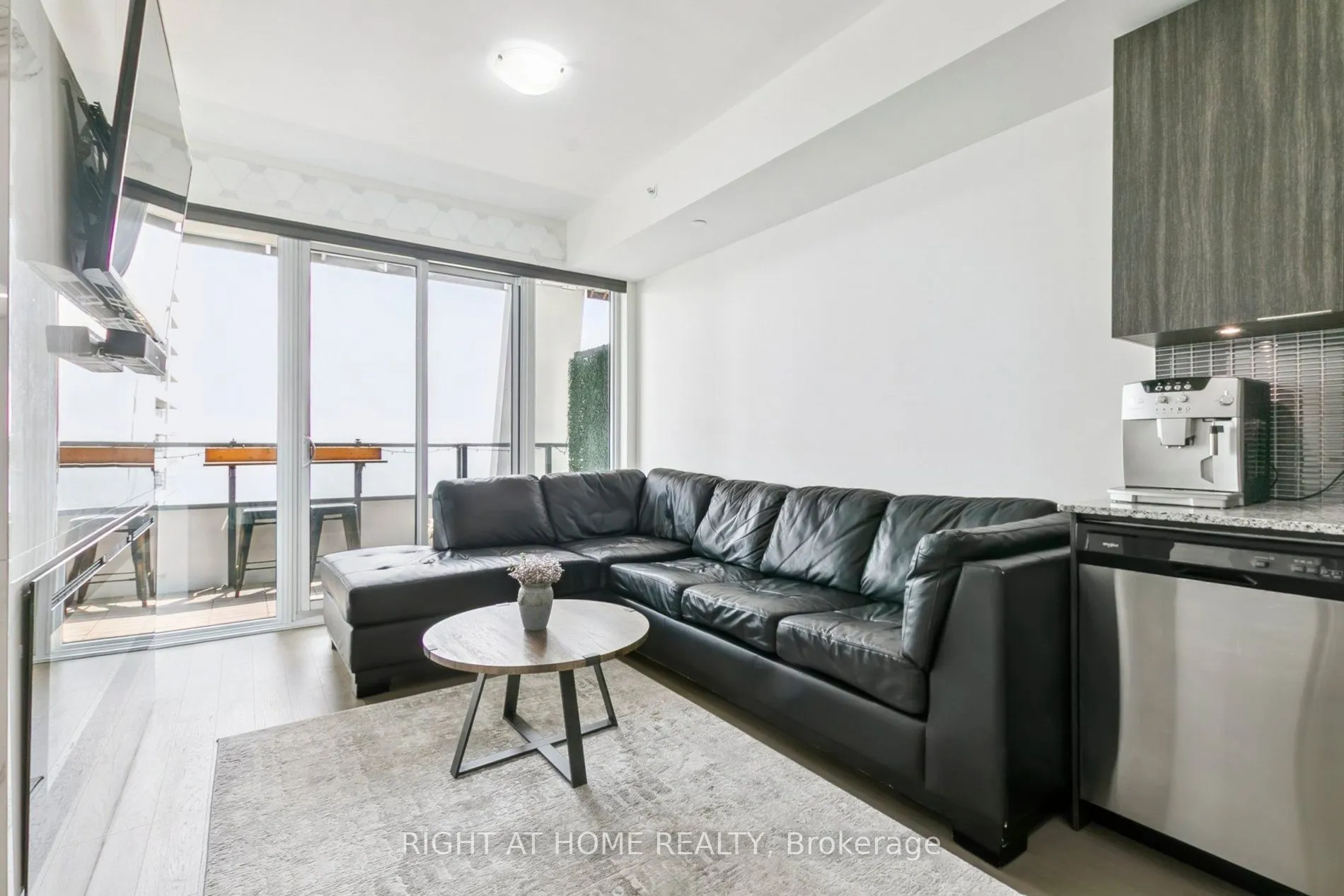 30 Shore Breeze Drive, #2217