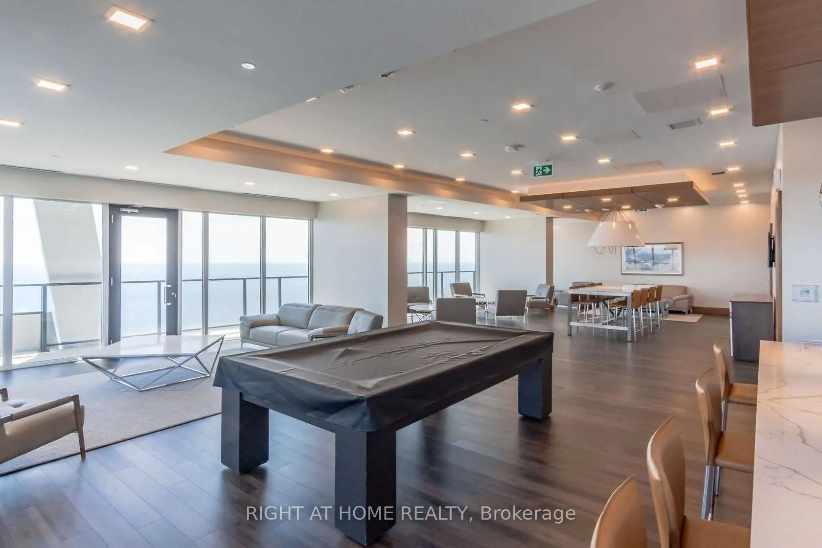 30 Shore Breeze Drive, #2217