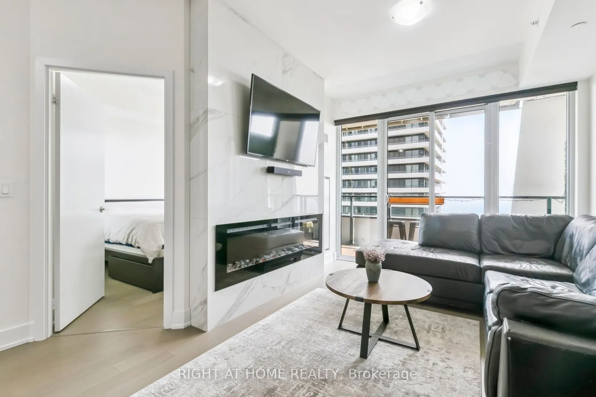 30 Shore Breeze Drive, #2217