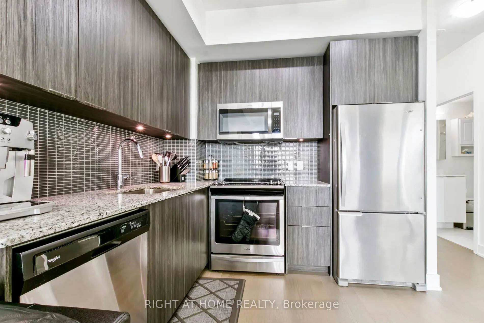 30 Shore Breeze Drive, #2217