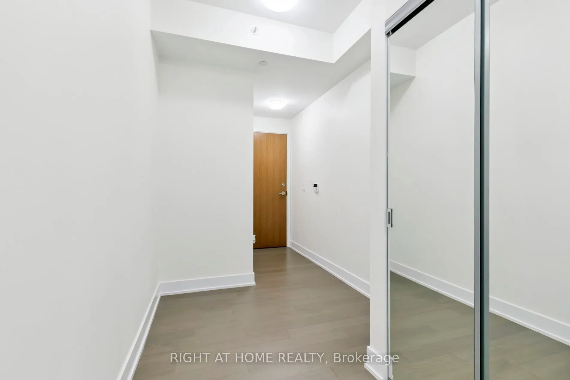 30 Shore Breeze Drive, #2217