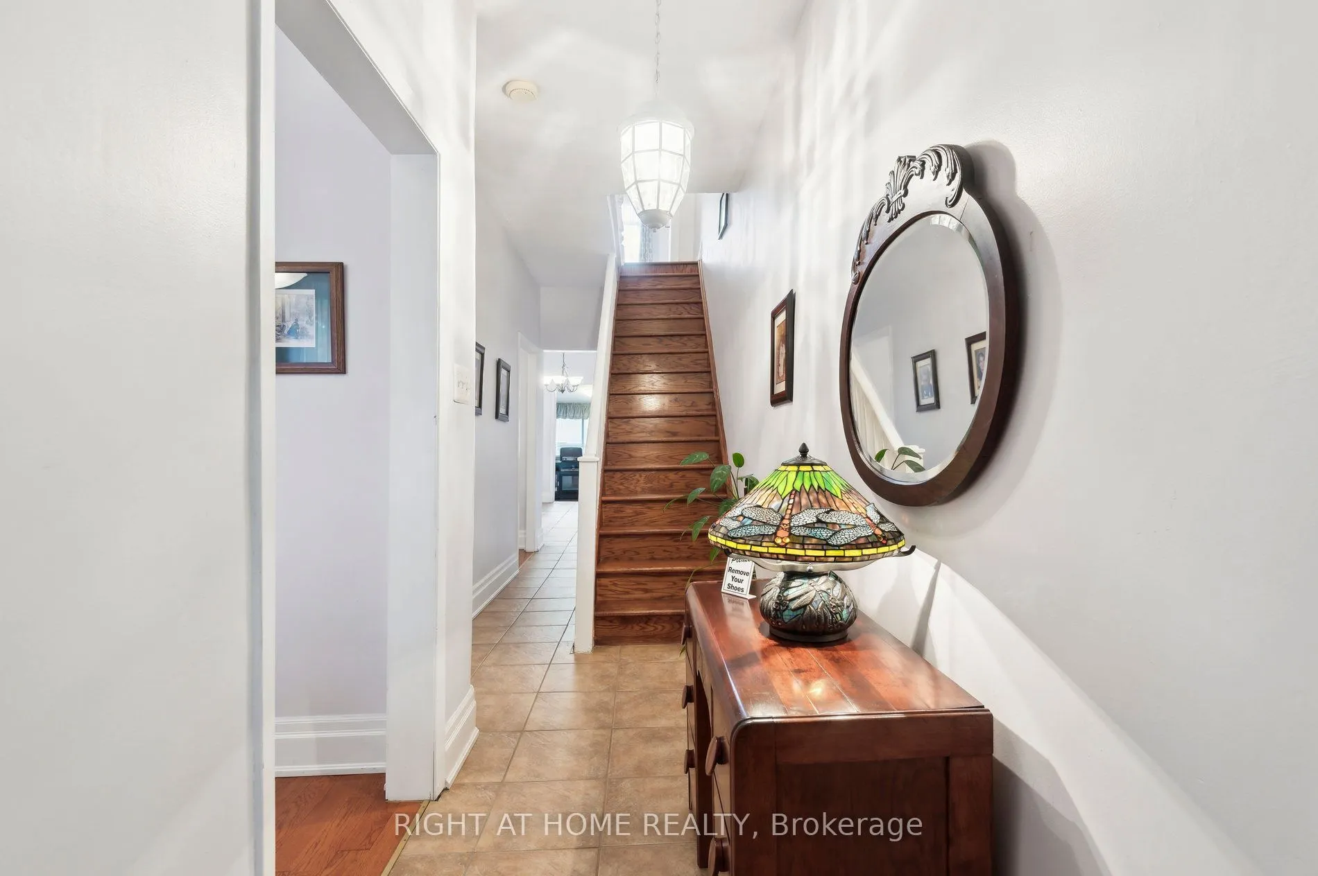 812 Gladstone Avenue